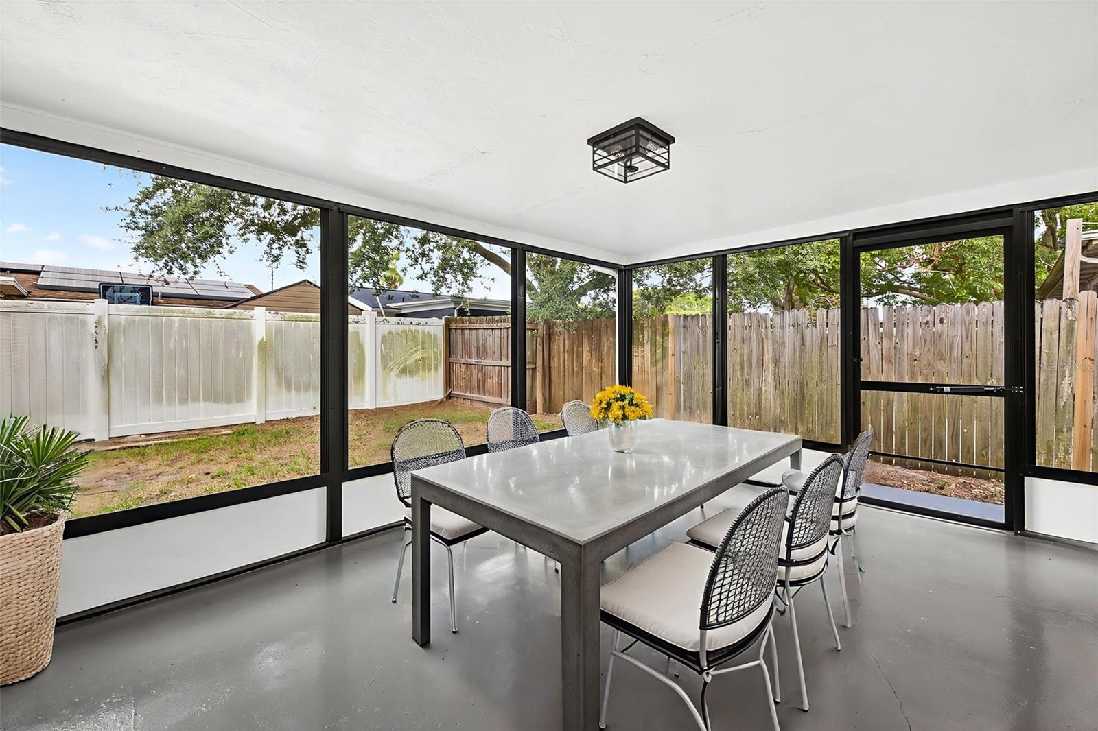 Image 33 of 38 For 7915 Ironbark Drive