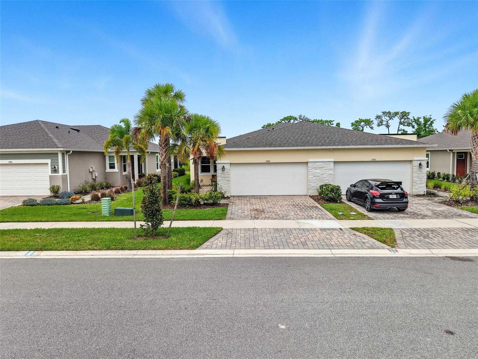 Image 5 of 49 For 5989 Timberdale Avenue