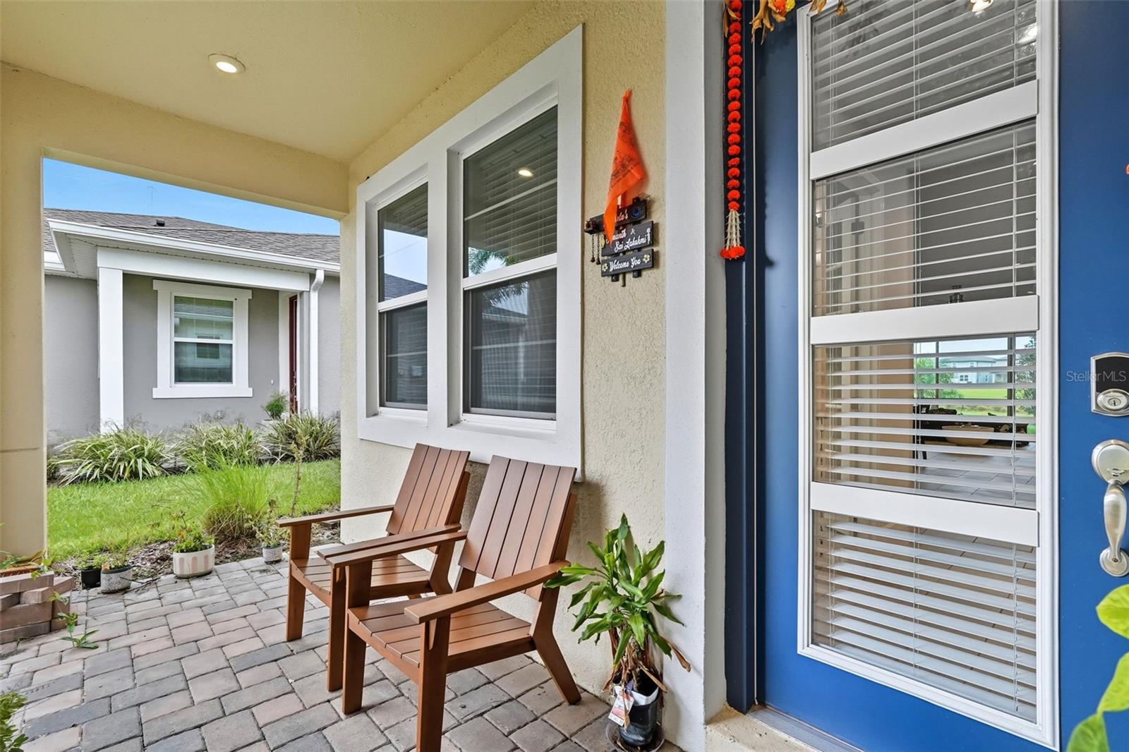 Image 6 of 49 For 5989 Timberdale Avenue