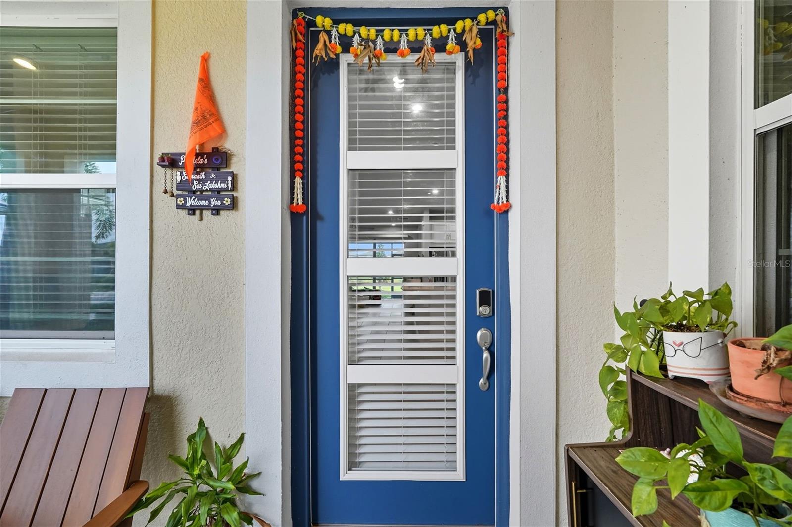 Image 7 of 49 For 5989 Timberdale Avenue