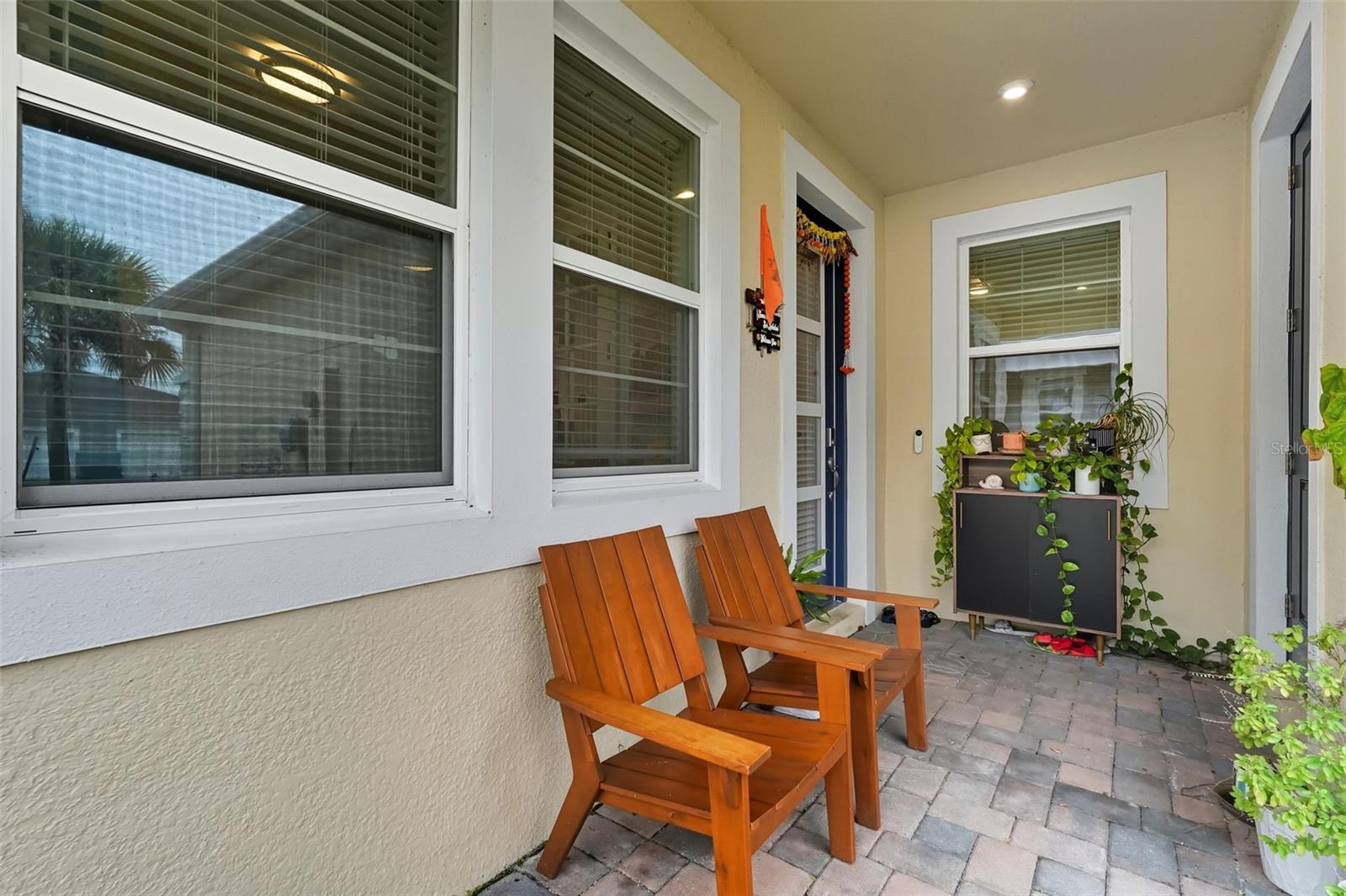 Image 8 of 49 For 5989 Timberdale Avenue