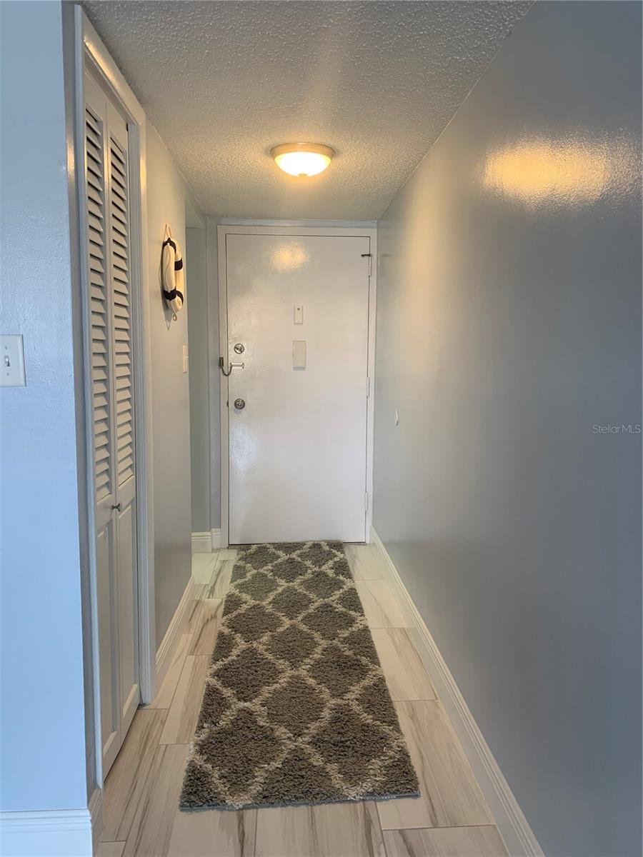 Image 8 of 18 For 17920 Gulf Boulevard 206