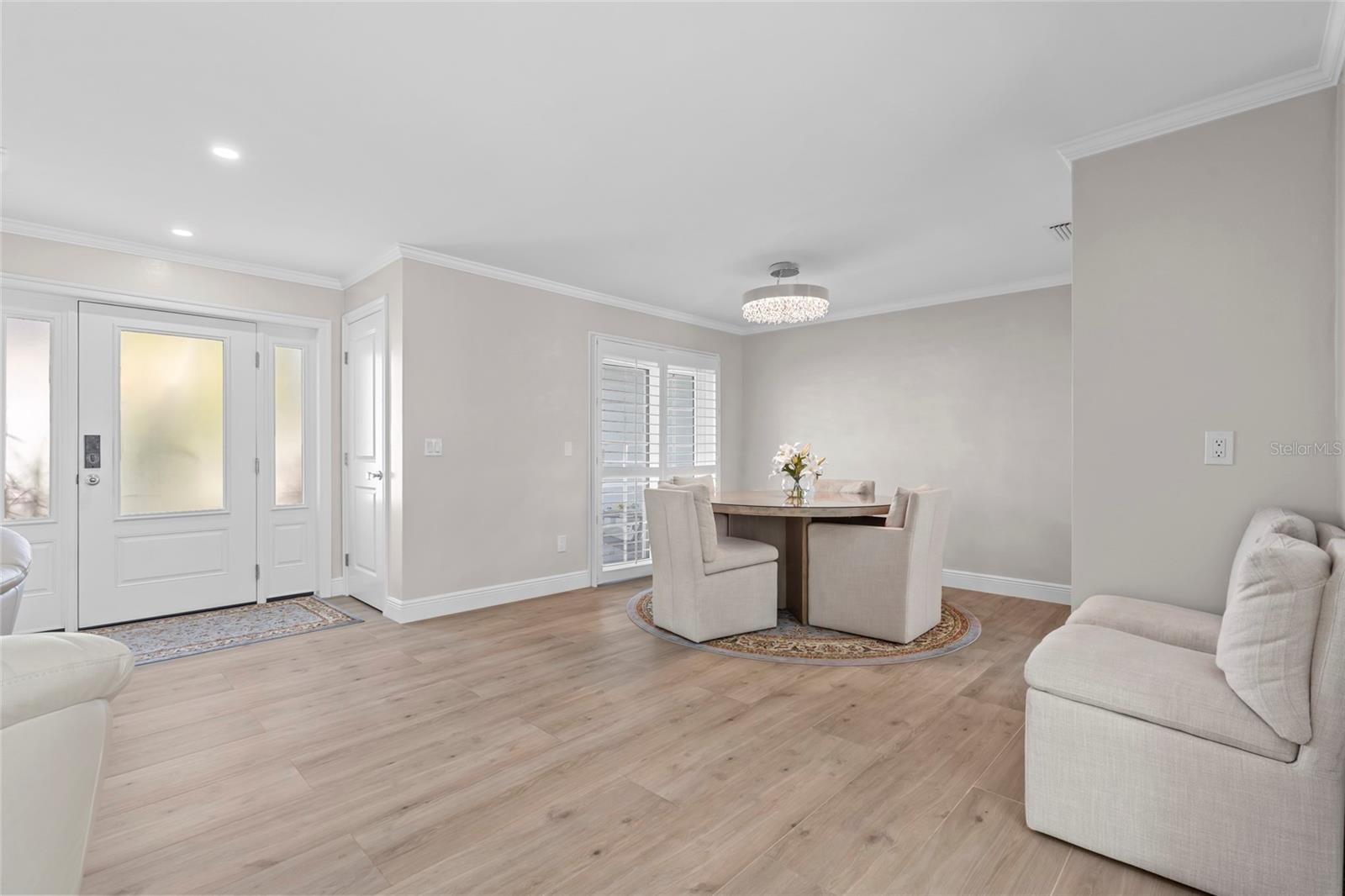 Image 11 of 67 For 114 14th Street