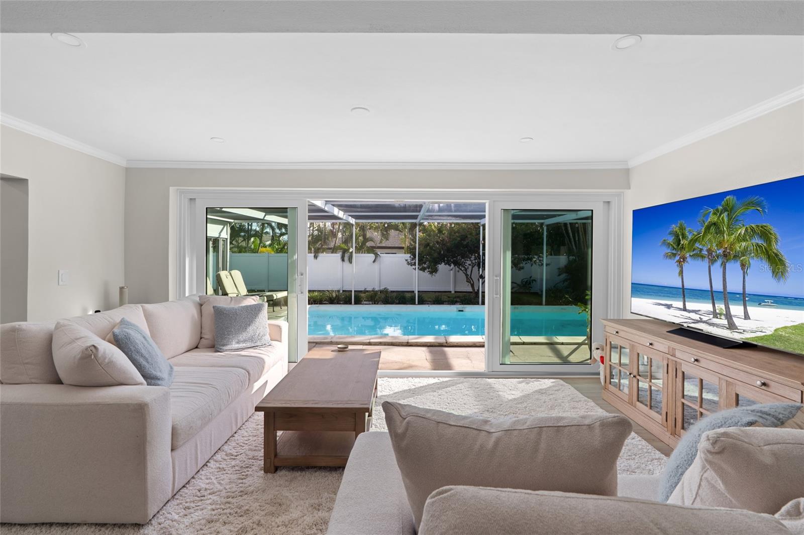 Image 18 of 67 For 114 14th Street