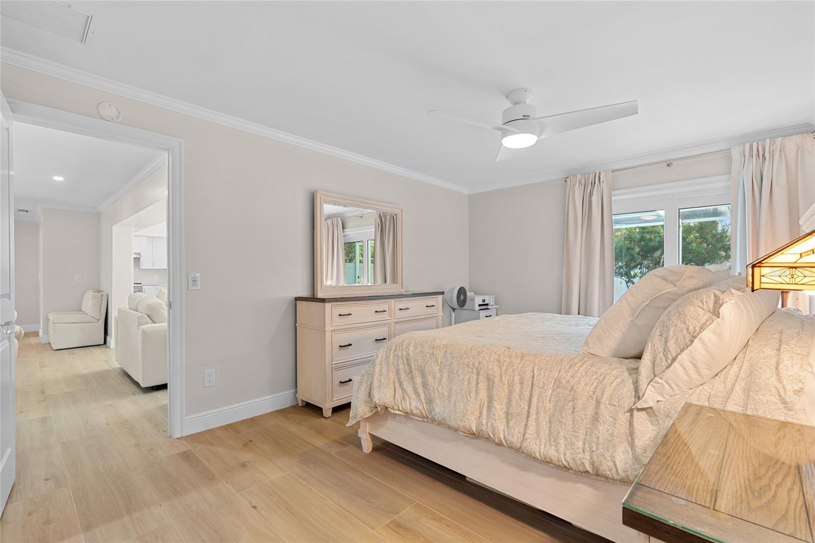 Image 25 of 67 For 114 14th Street