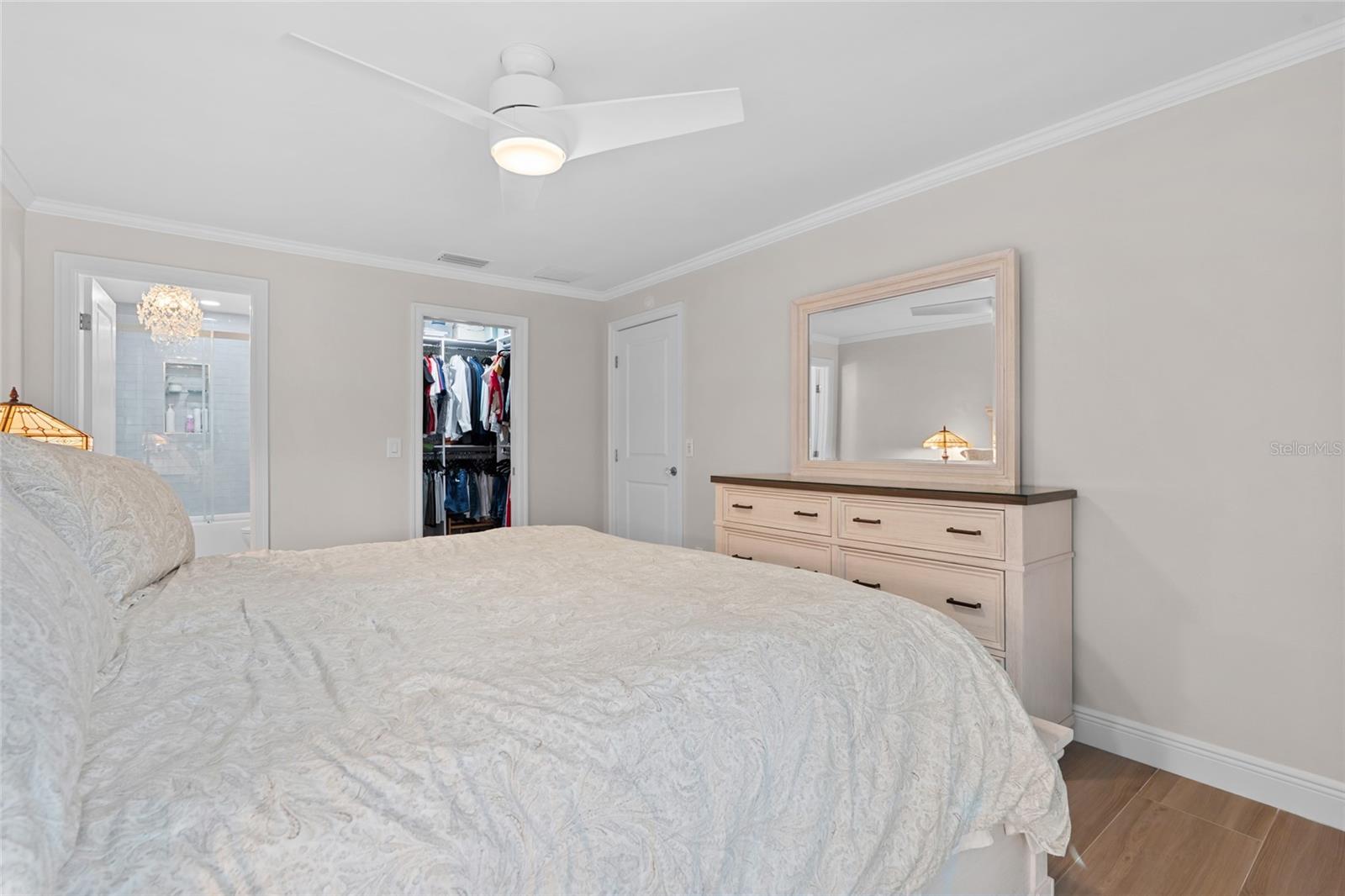 Image 27 of 67 For 114 14th Street