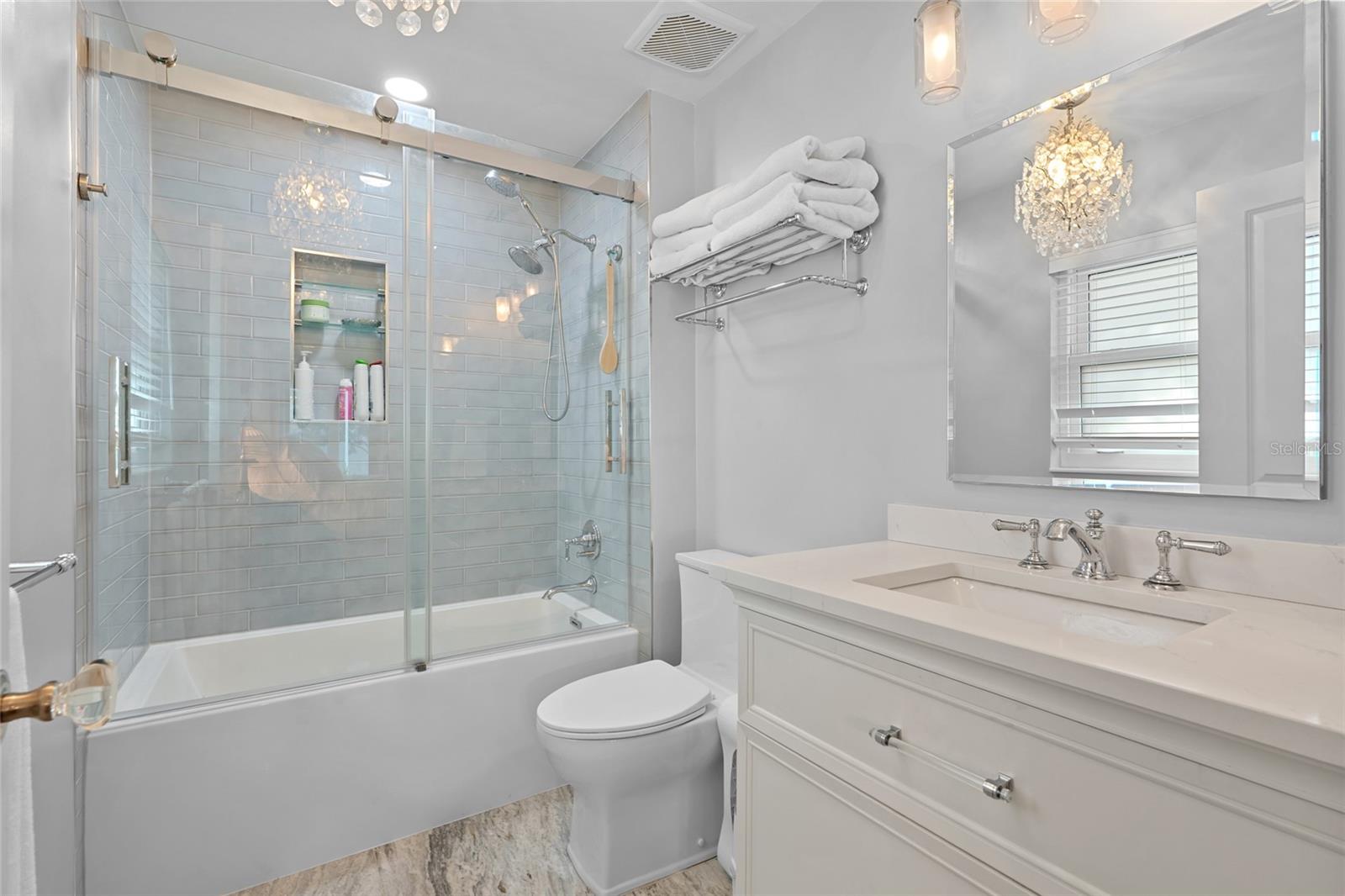 Image 29 of 67 For 114 14th Street