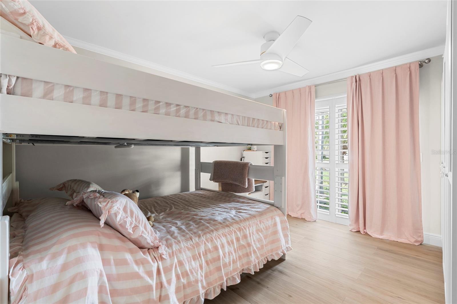 Image 30 of 67 For 114 14th Street