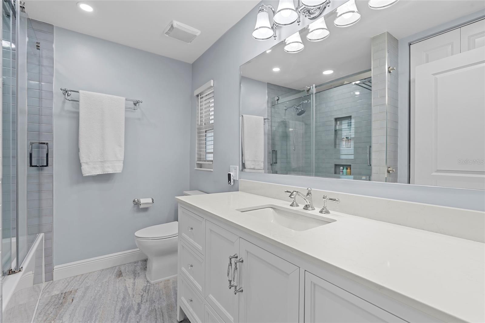 Image 32 of 67 For 114 14th Street