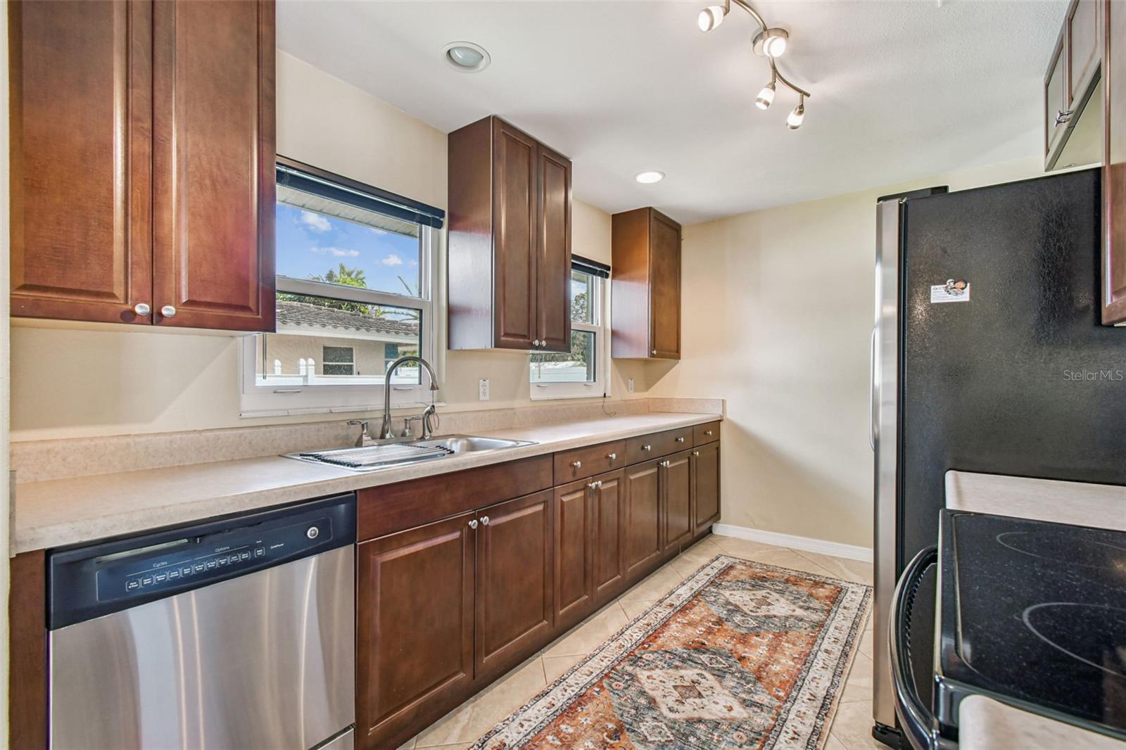 Image 16 of 44 For 6835 114th Street