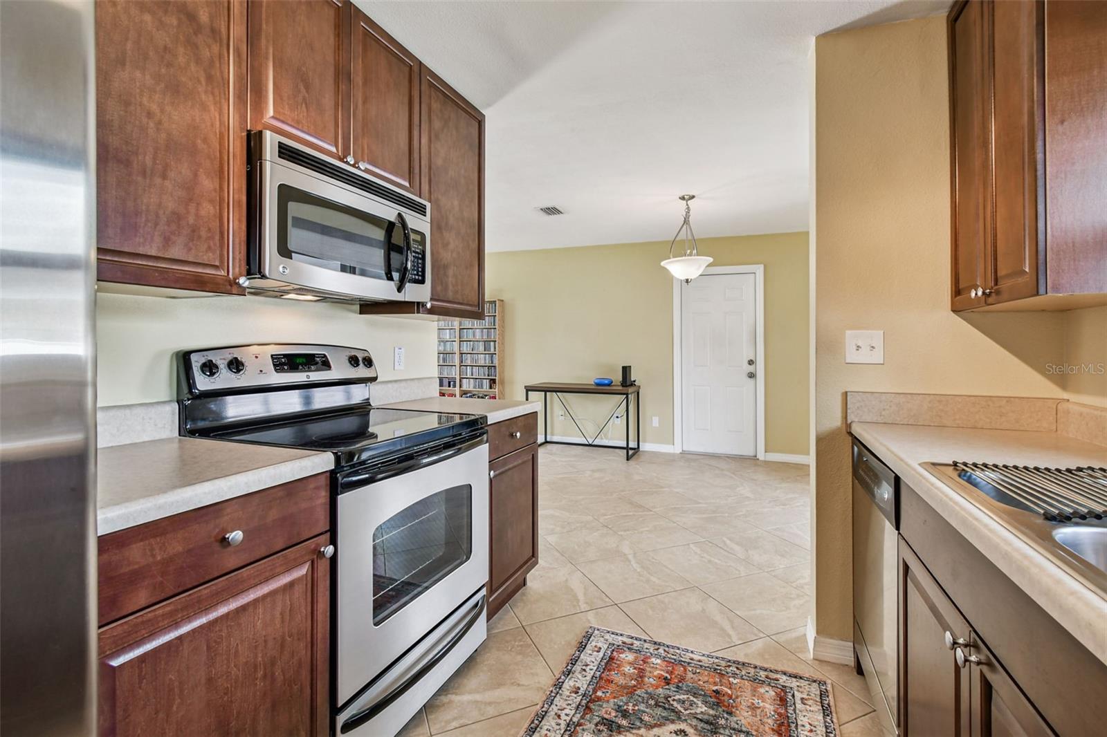 Image 17 of 44 For 6835 114th Street