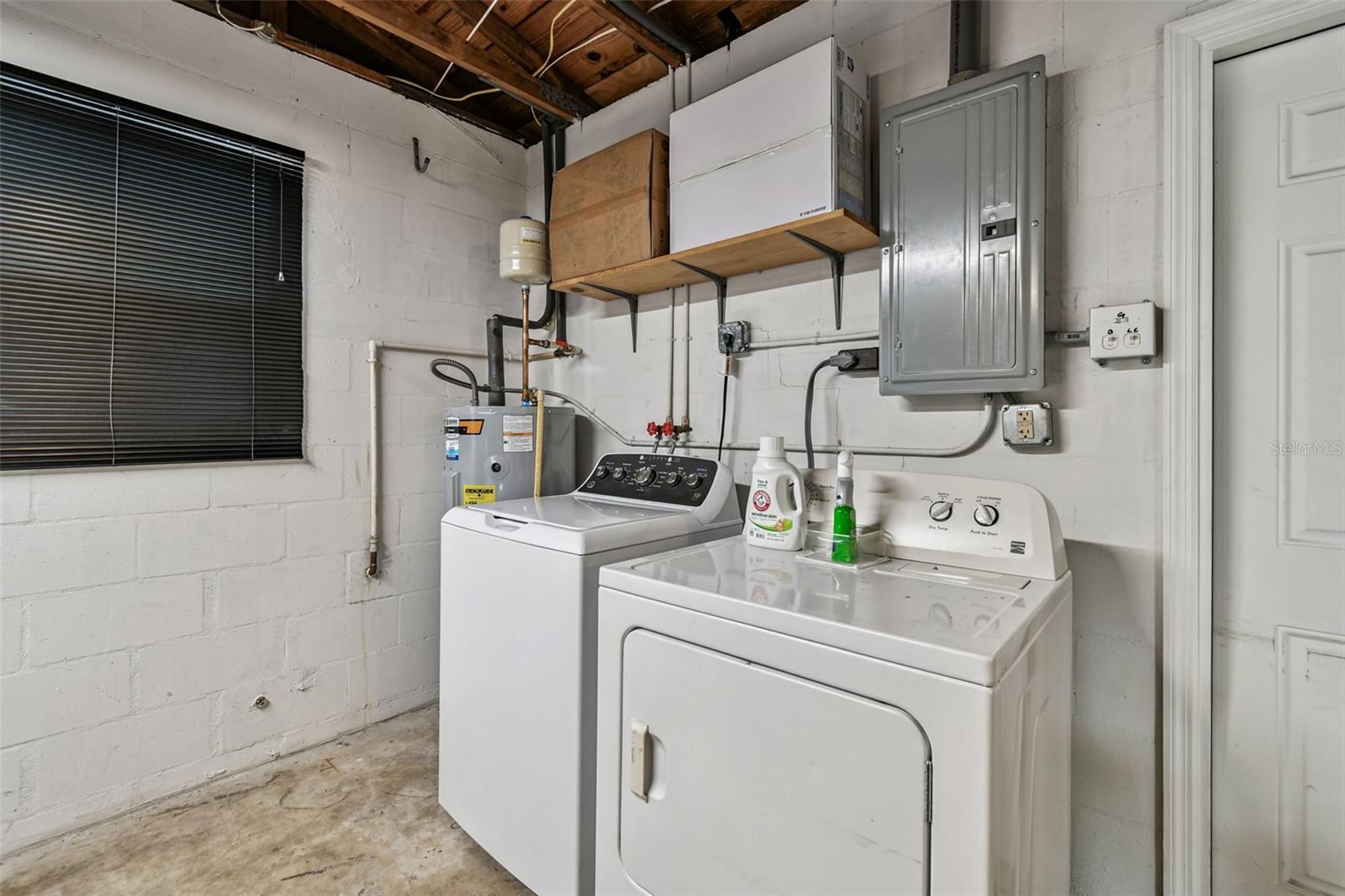 Image 40 of 44 For 6835 114th Street