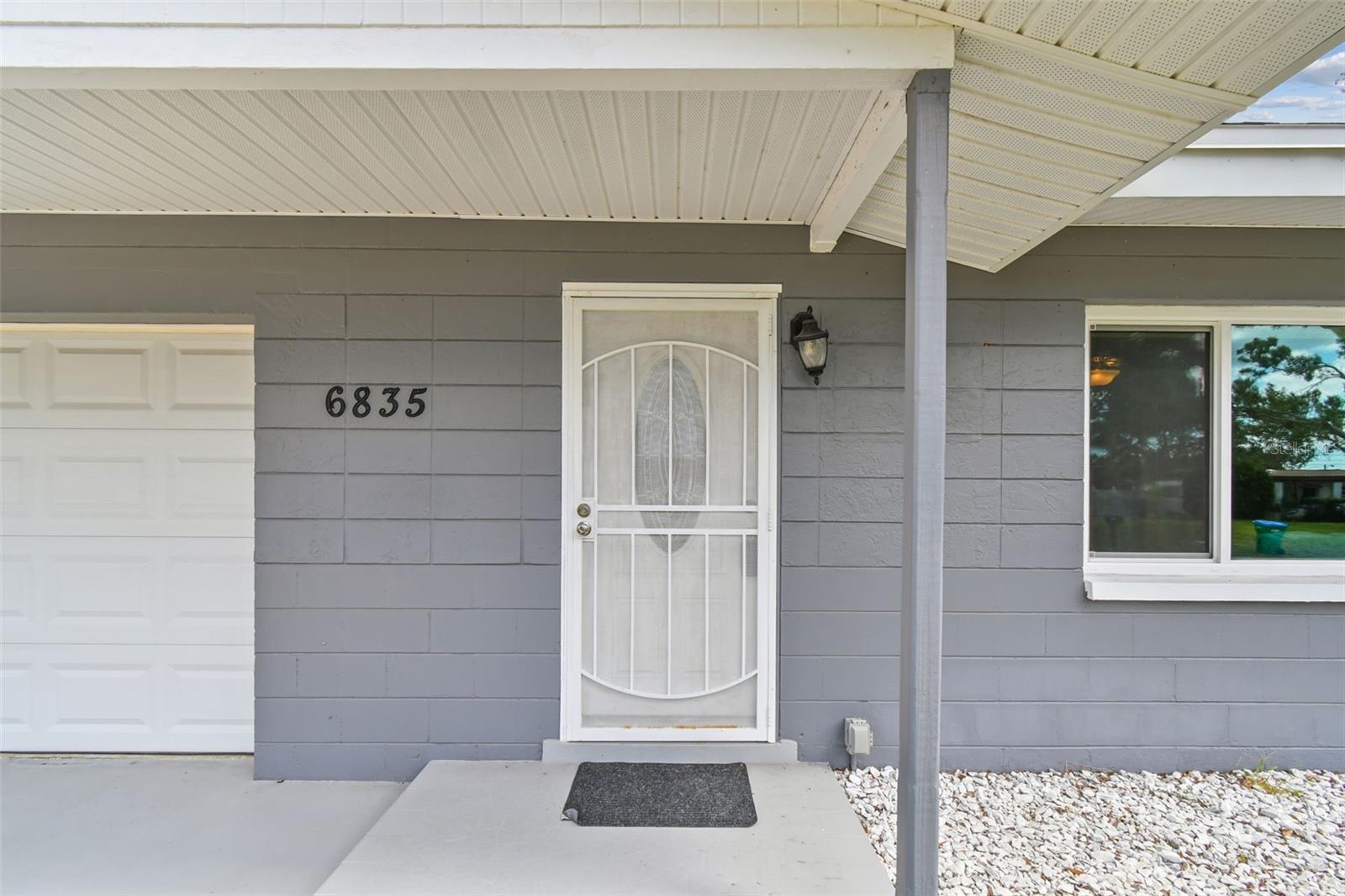 Image 5 of 44 For 6835 114th Street