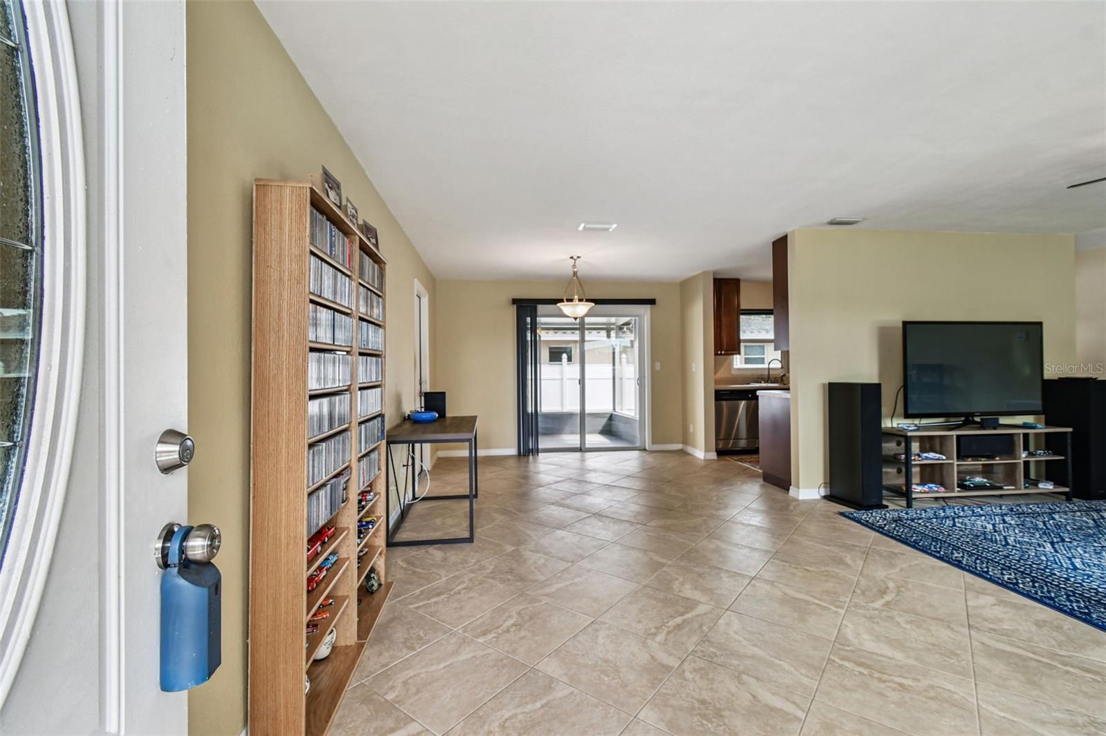 Image 6 of 44 For 6835 114th Street