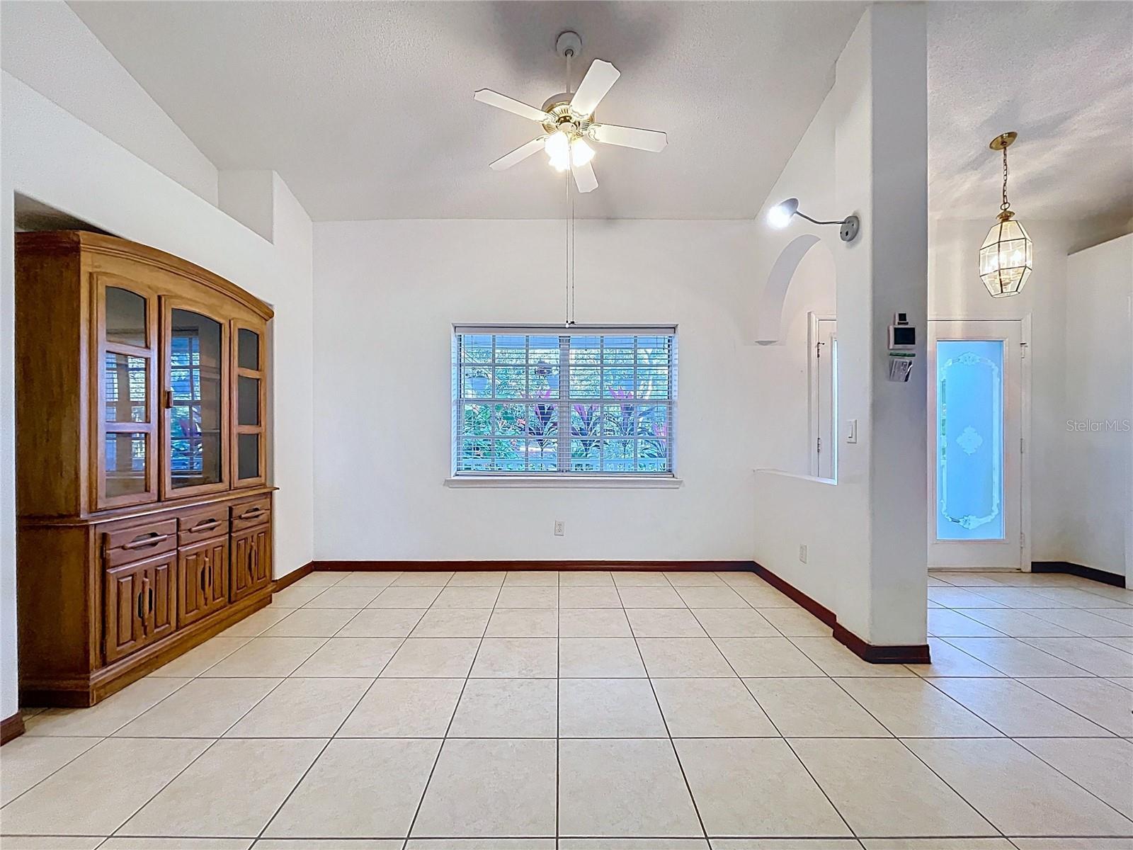 Listing photo id 10 for 39144 Sheffey Lane