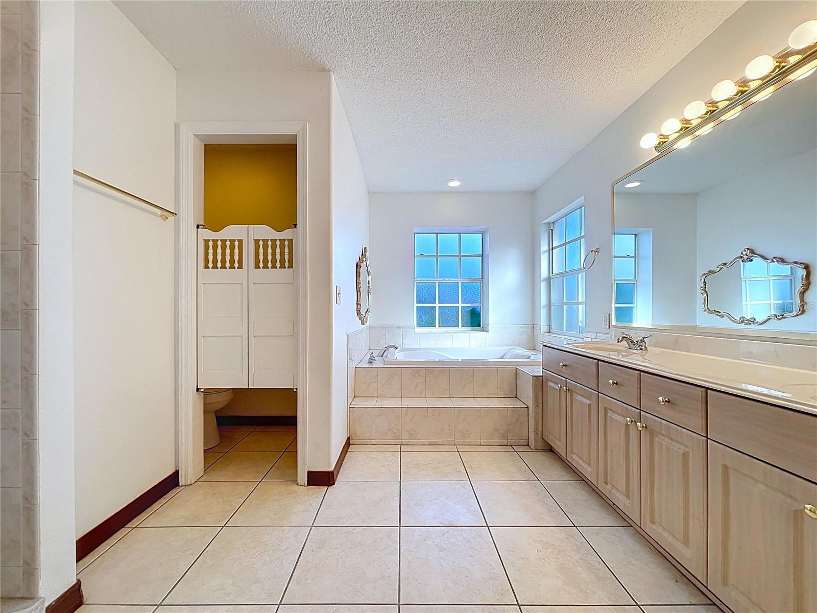 Listing photo id 19 for 39144 Sheffey Lane