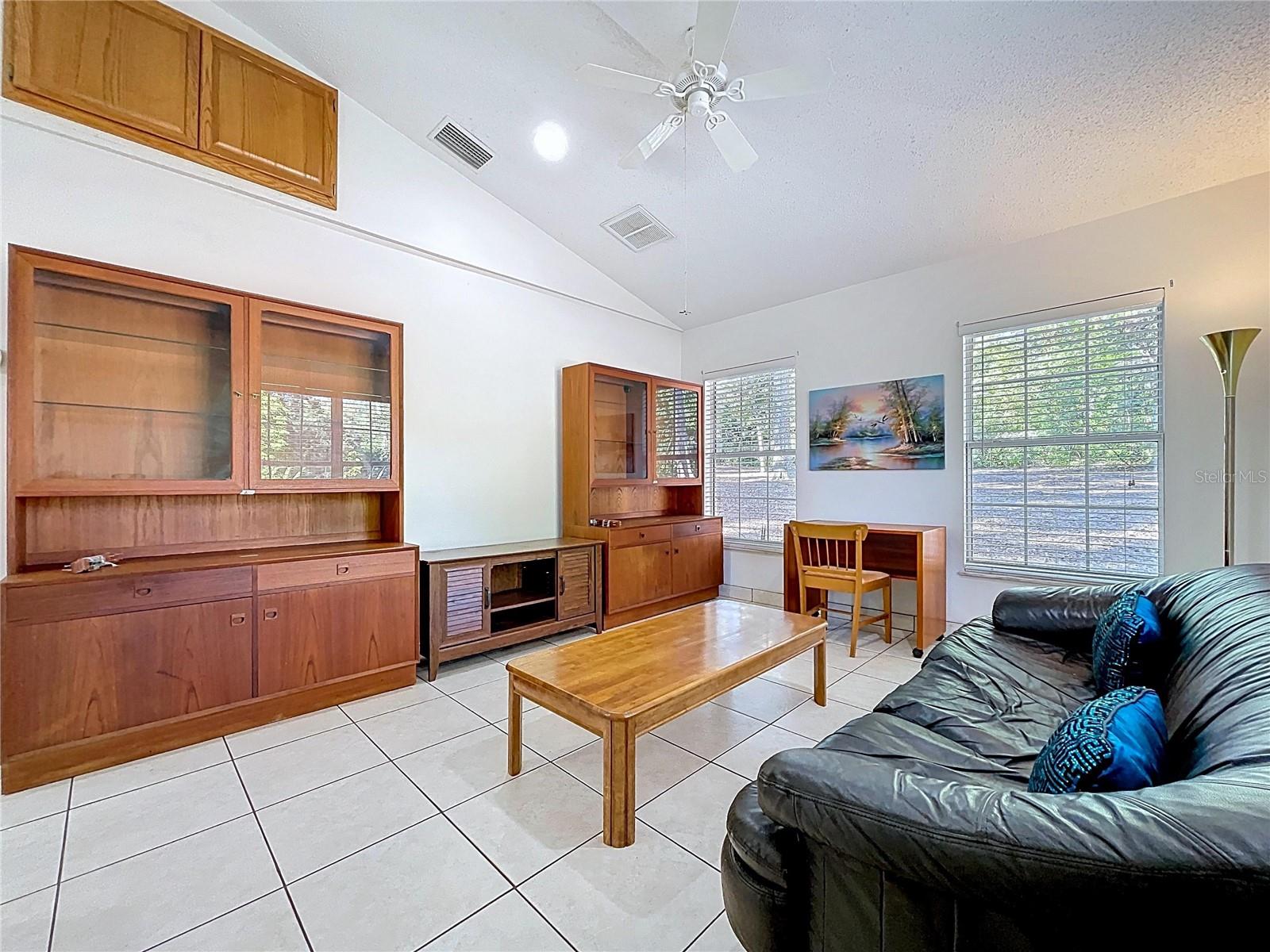 Listing photo id 33 for 39144 Sheffey Lane