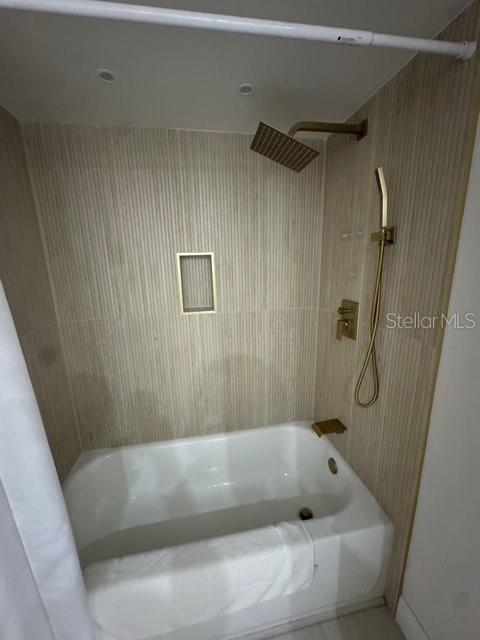 Image 43 of 49 For 29230 Bay Hollow Drive N 3282