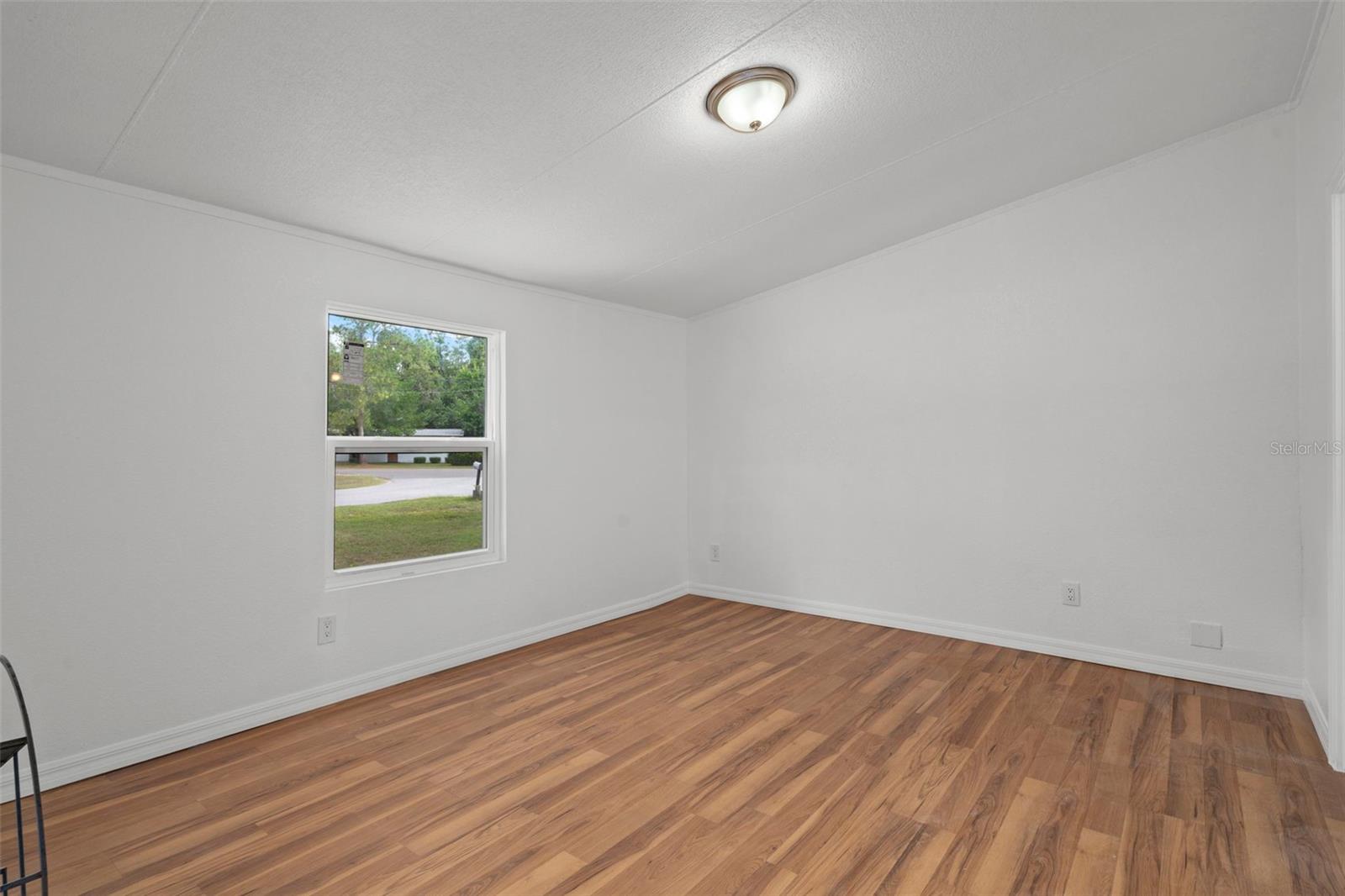 Image 18 of 39 For 10048 Marley Avenue