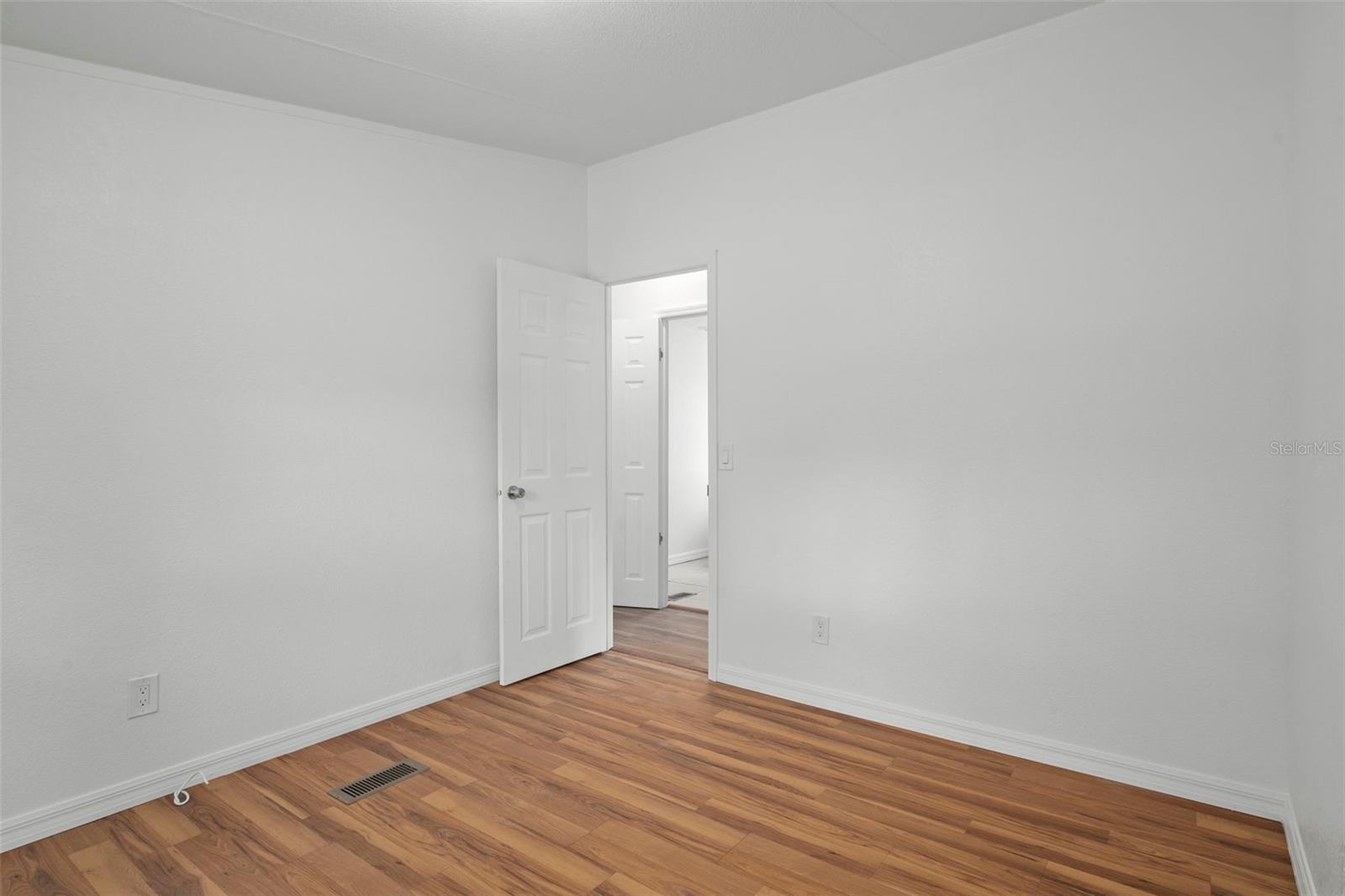 Image 30 of 39 For 10048 Marley Avenue