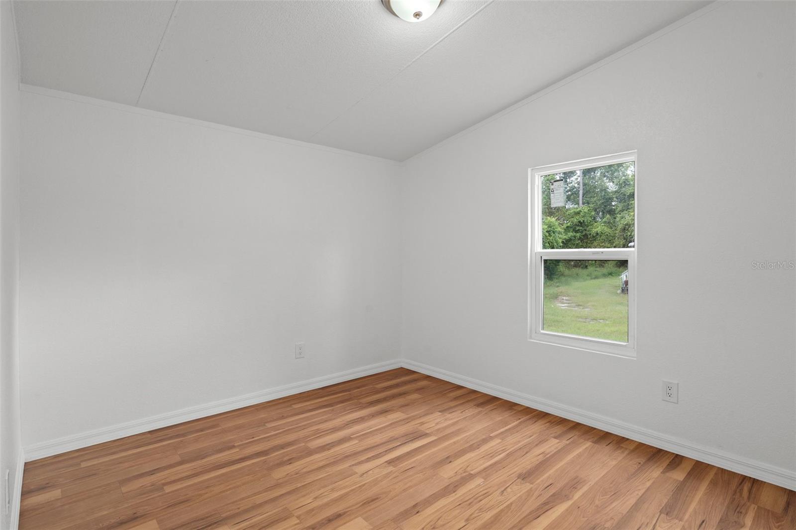 Image 33 of 39 For 10048 Marley Avenue