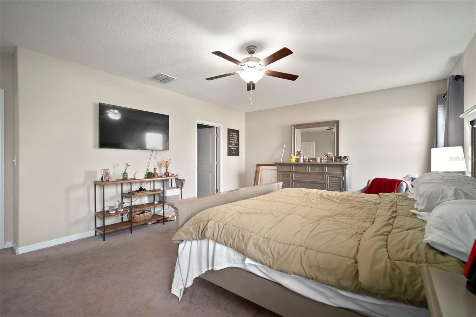 Image 26 of 46 For 5430 Blue Azure Drive