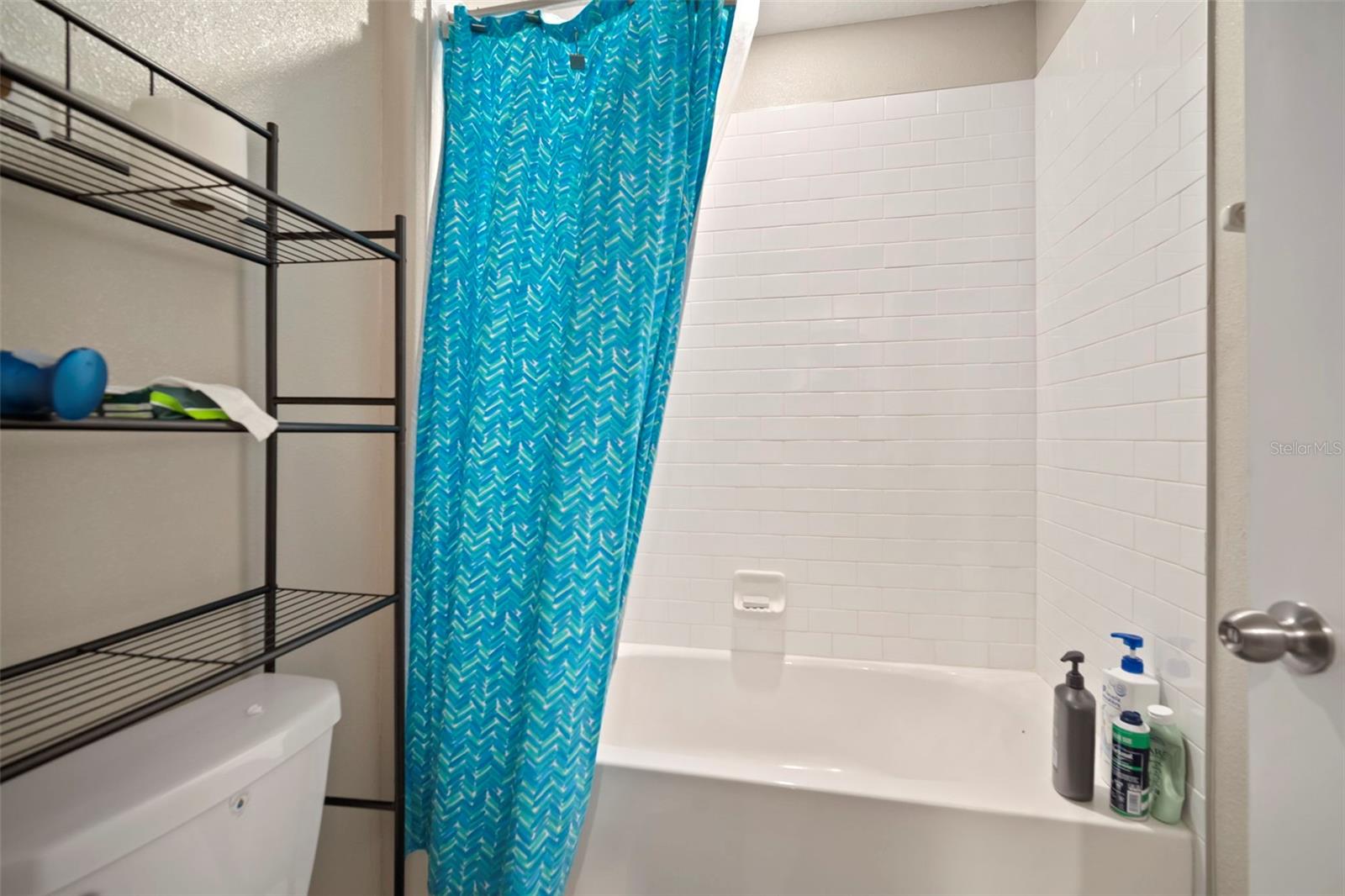 Image 40 of 46 For 5430 Blue Azure Drive