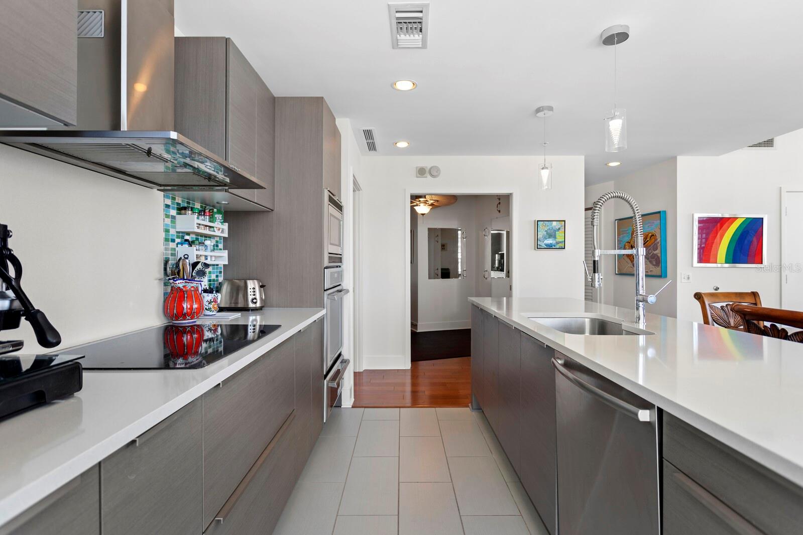 Image 26 of 71 For 175 1st Street S 1603