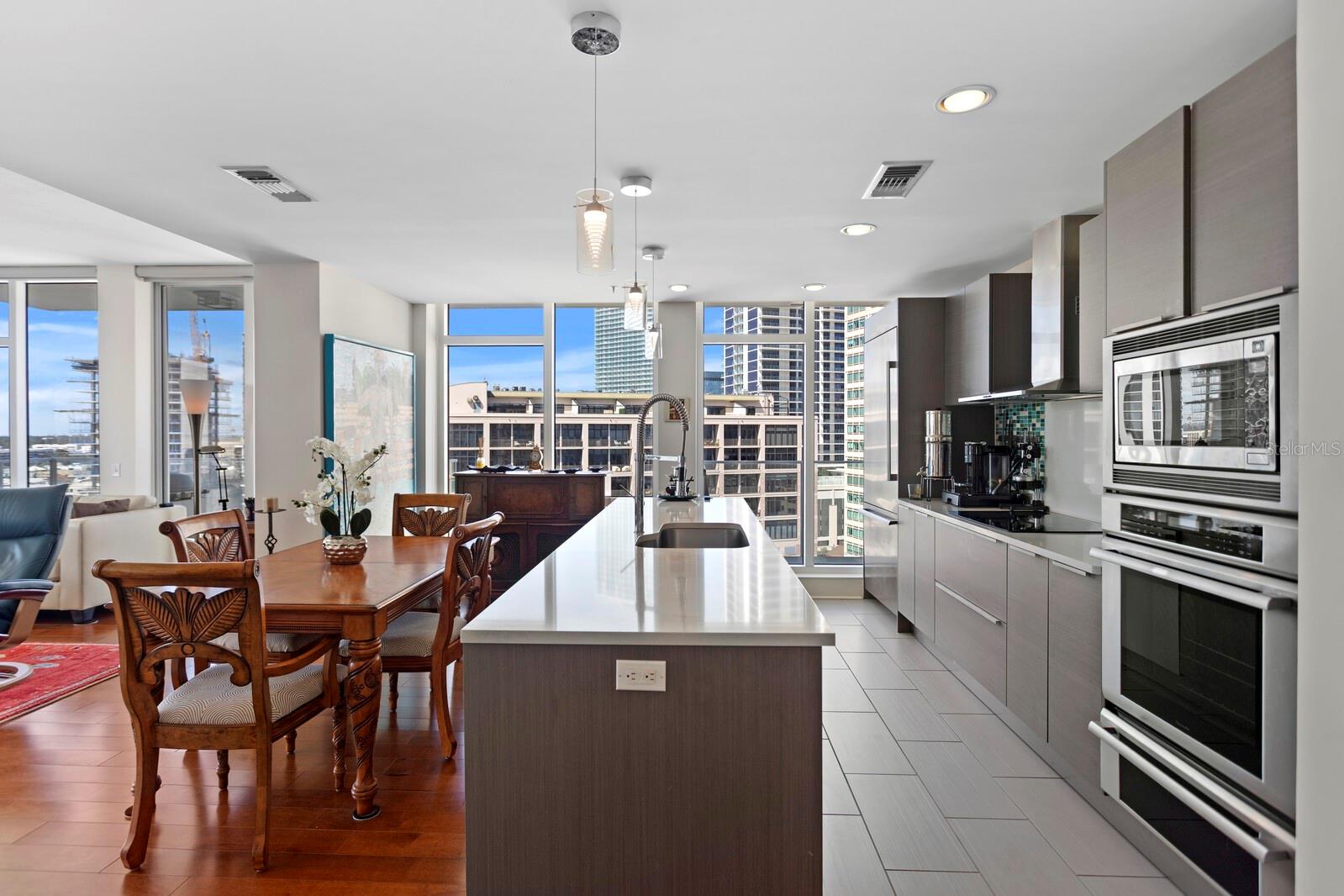 Image 9 of 71 For 175 1st Street S 1603