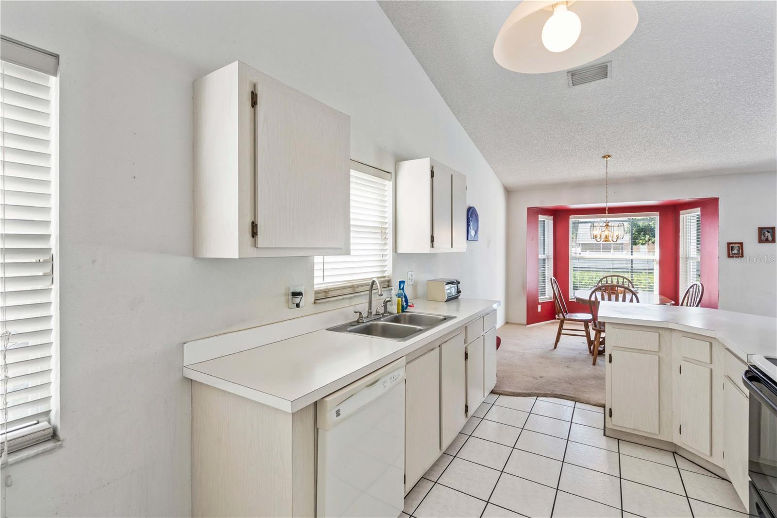 Image 11 of 46 For 10500 36th Way N