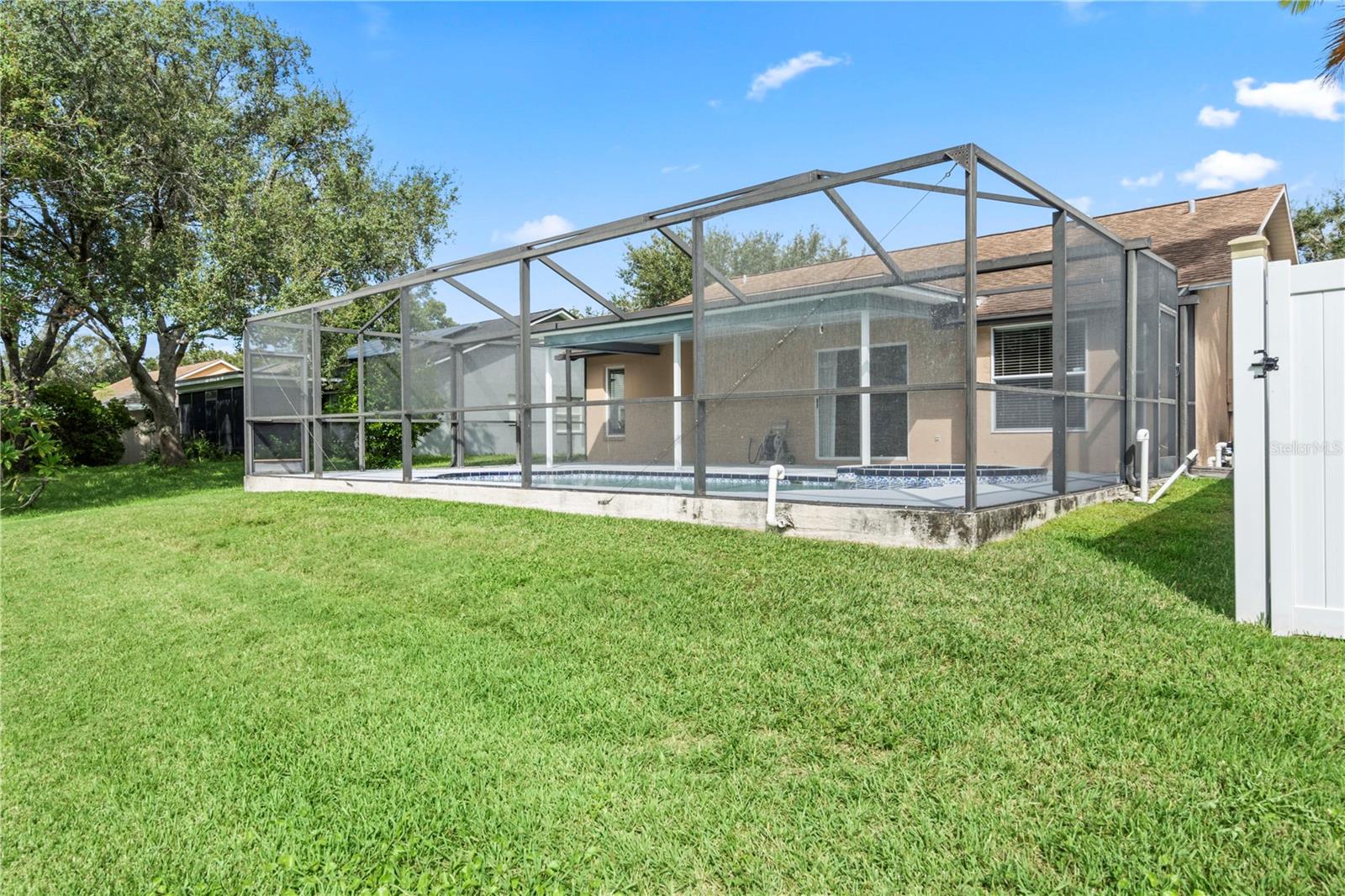 Image 31 of 46 For 10500 36th Way N