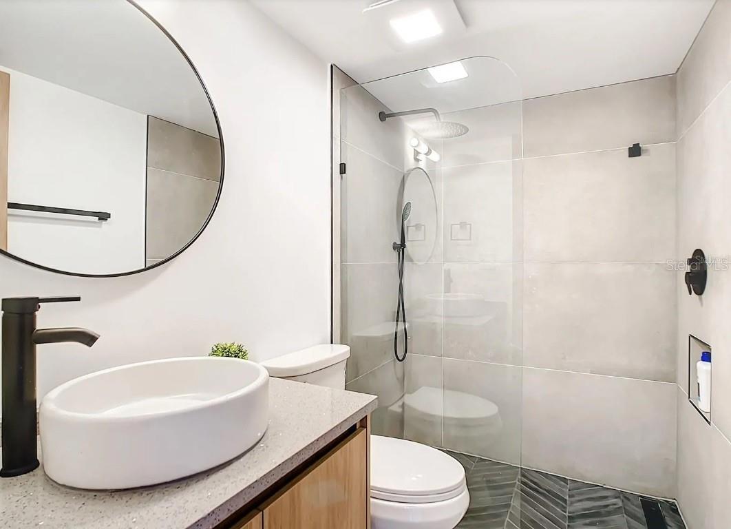 Image 24 of 45 For 5532 Puerta Del Sol Boulevard S 136