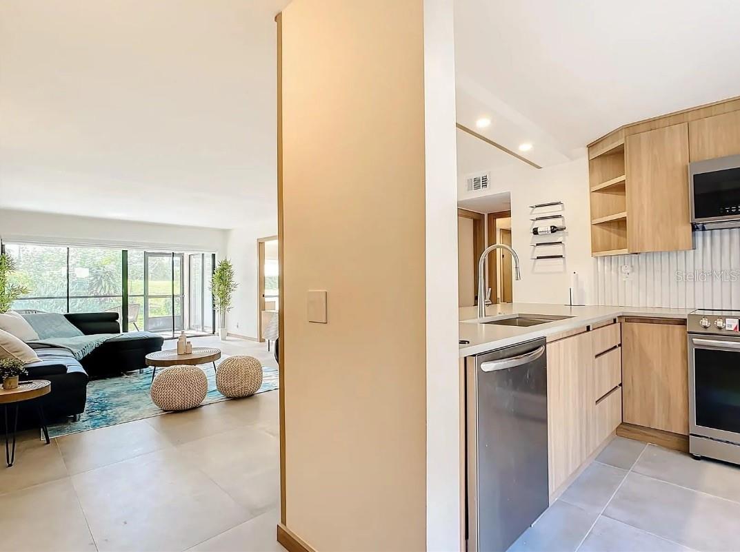 Image 3 of 45 For 5532 Puerta Del Sol Boulevard S 136