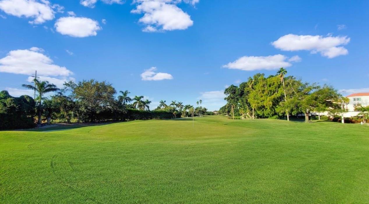 Image 30 of 45 For 5532 Puerta Del Sol Boulevard S 136