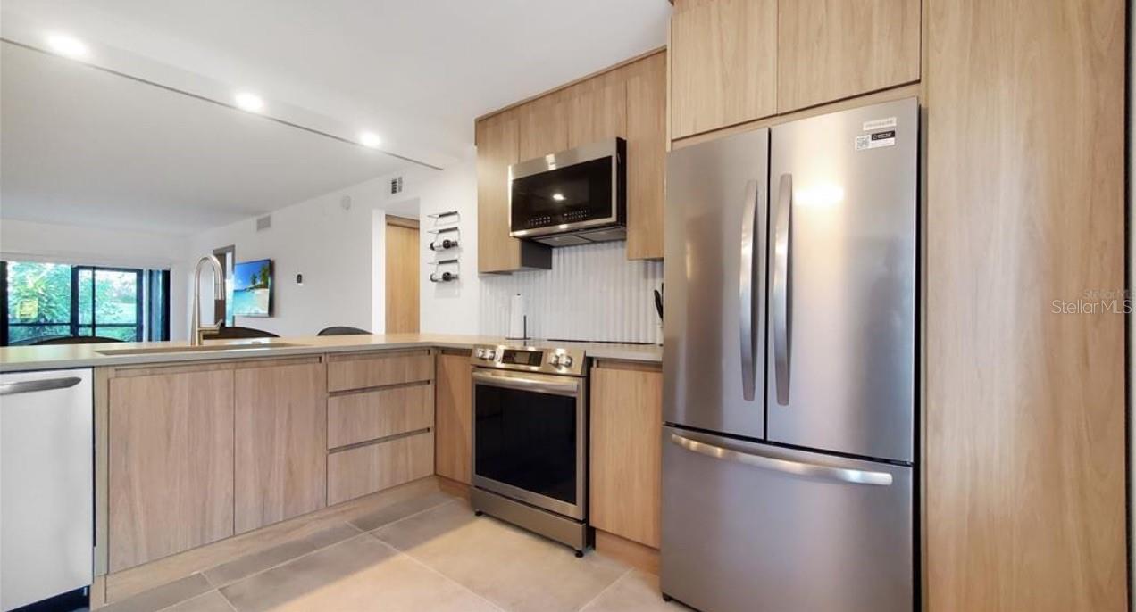 Image 9 of 45 For 5532 Puerta Del Sol Boulevard S 136