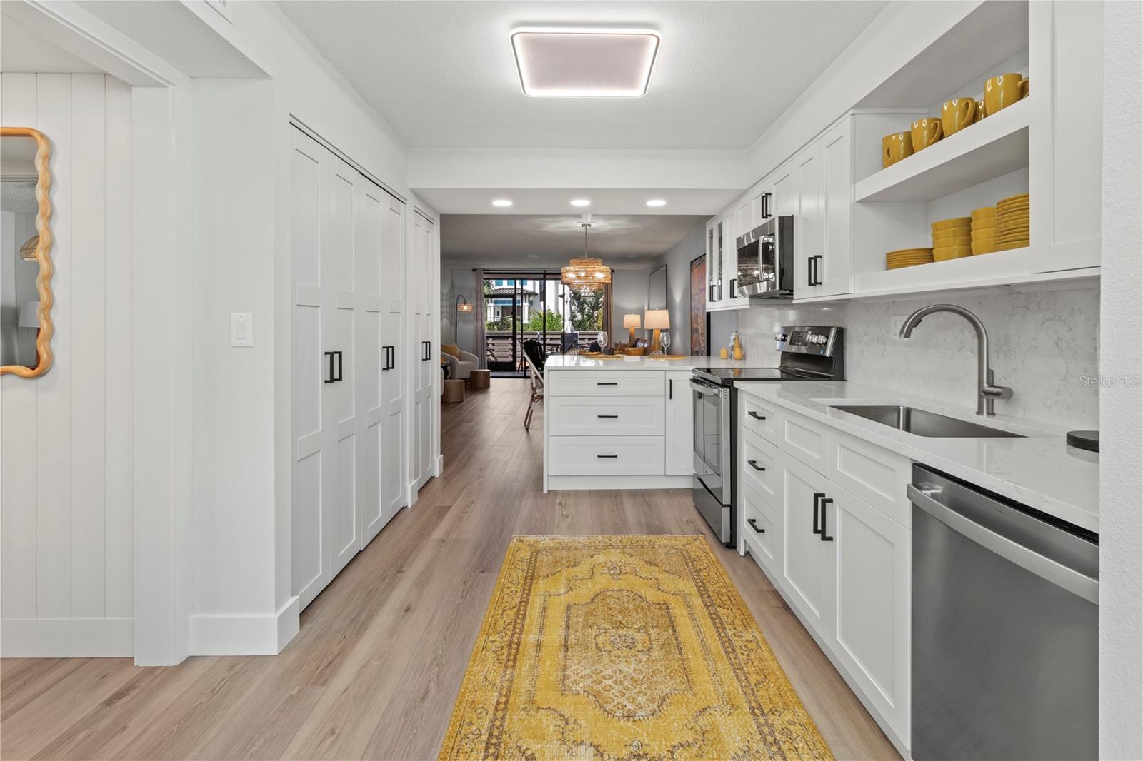 Image 10 of 79 For 609 Bayport Way 609