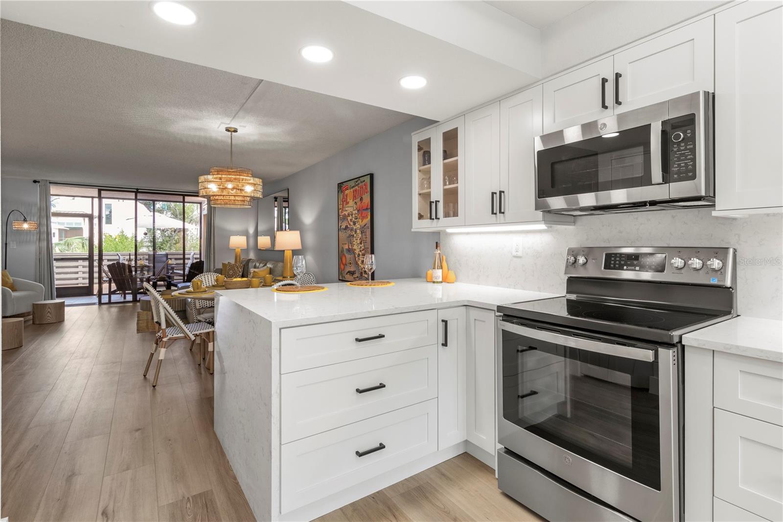 Image 11 of 79 For 609 Bayport Way 609