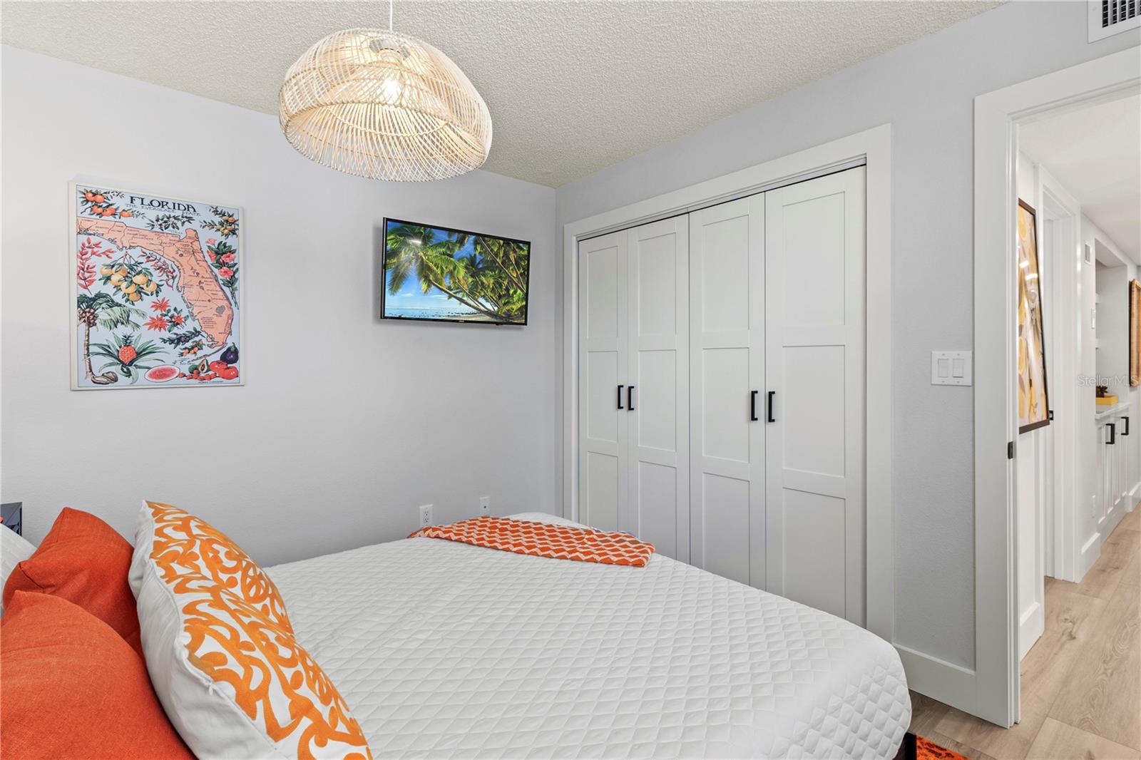 Image 36 of 79 For 609 Bayport Way 609