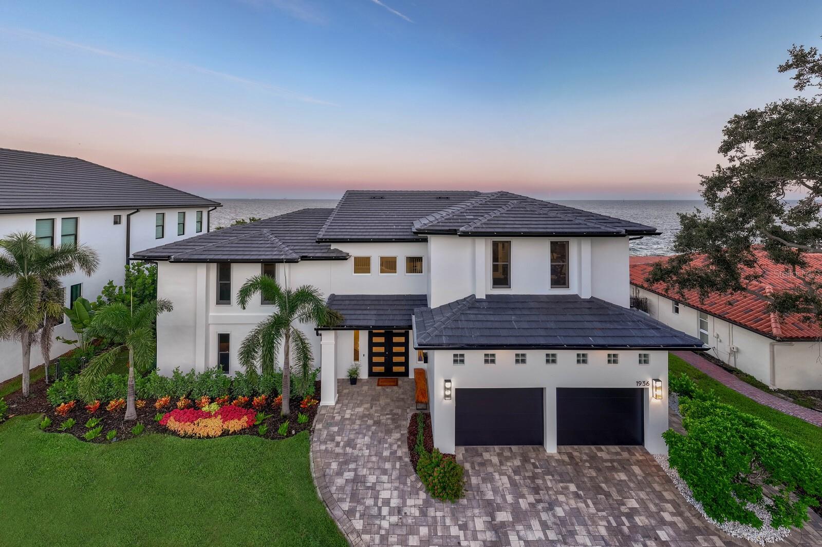 Details for 1936 Carolina Avenue Ne, ST PETERSBURG, FL 33703