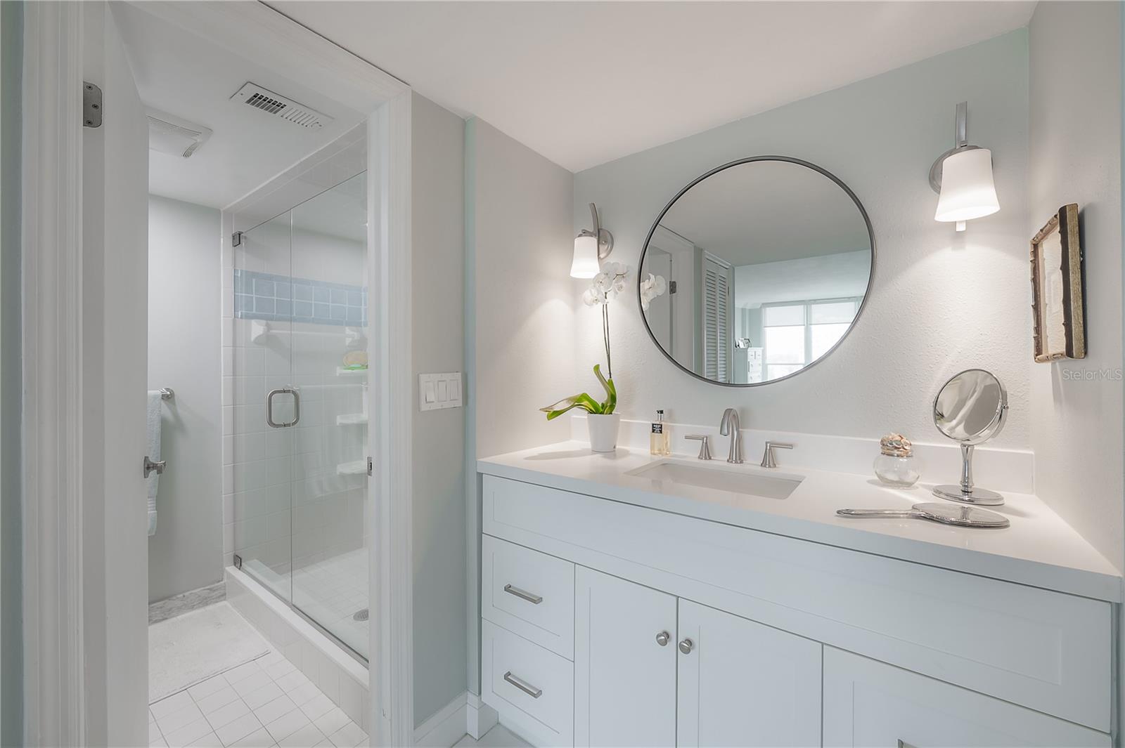 Image 23 of 33 For 5020 Bayshore Boulevard 702
