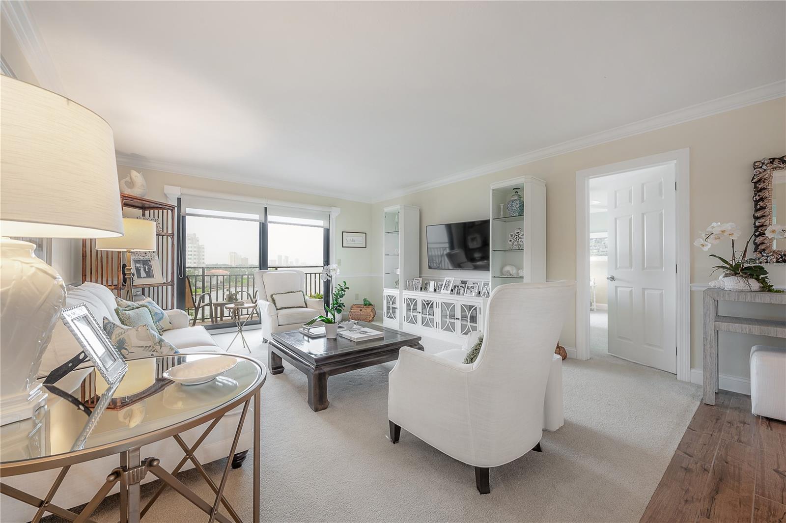 Image 3 of 33 For 5020 Bayshore Boulevard 702
