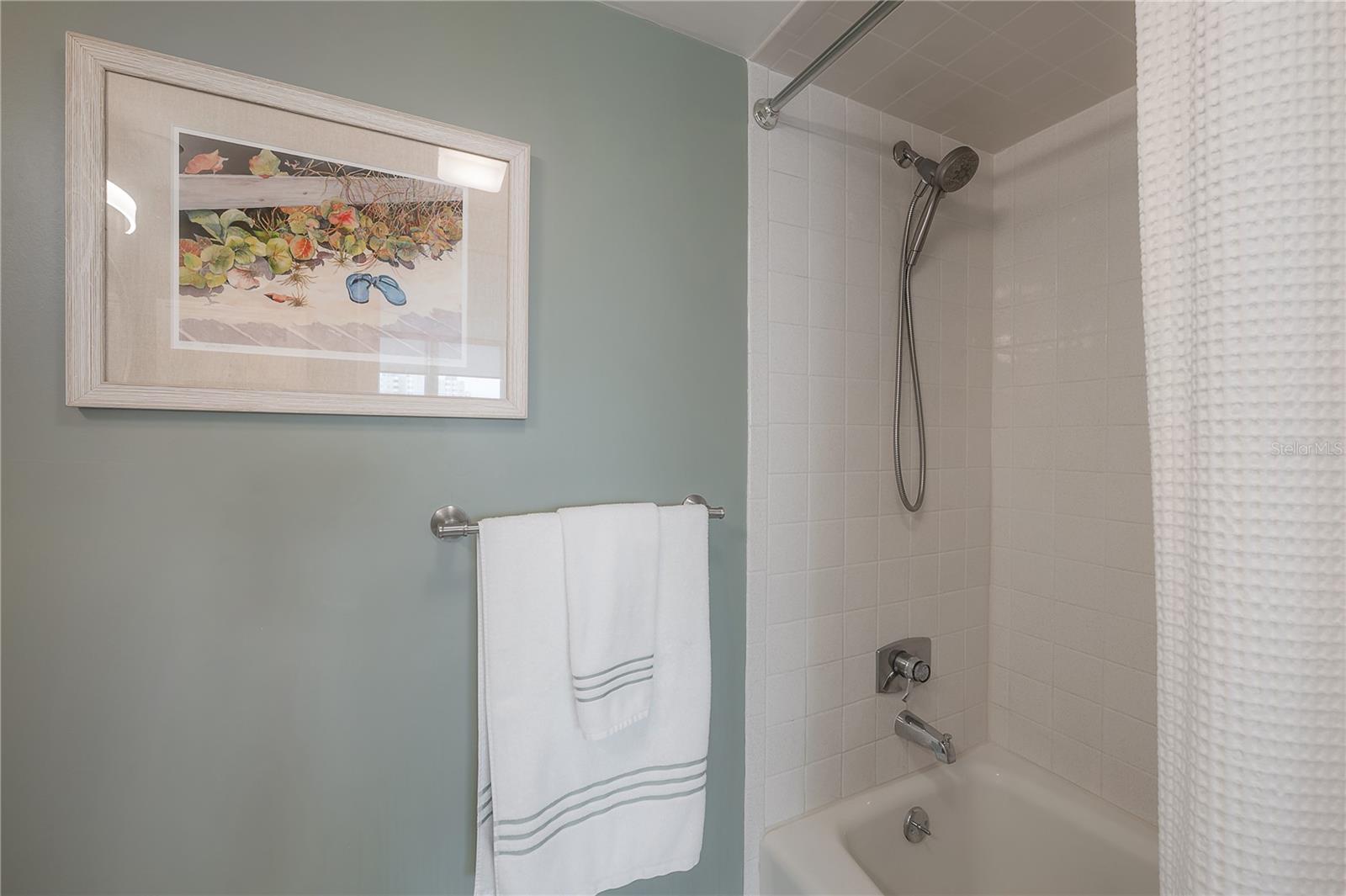 Image 31 of 33 For 5020 Bayshore Boulevard 702