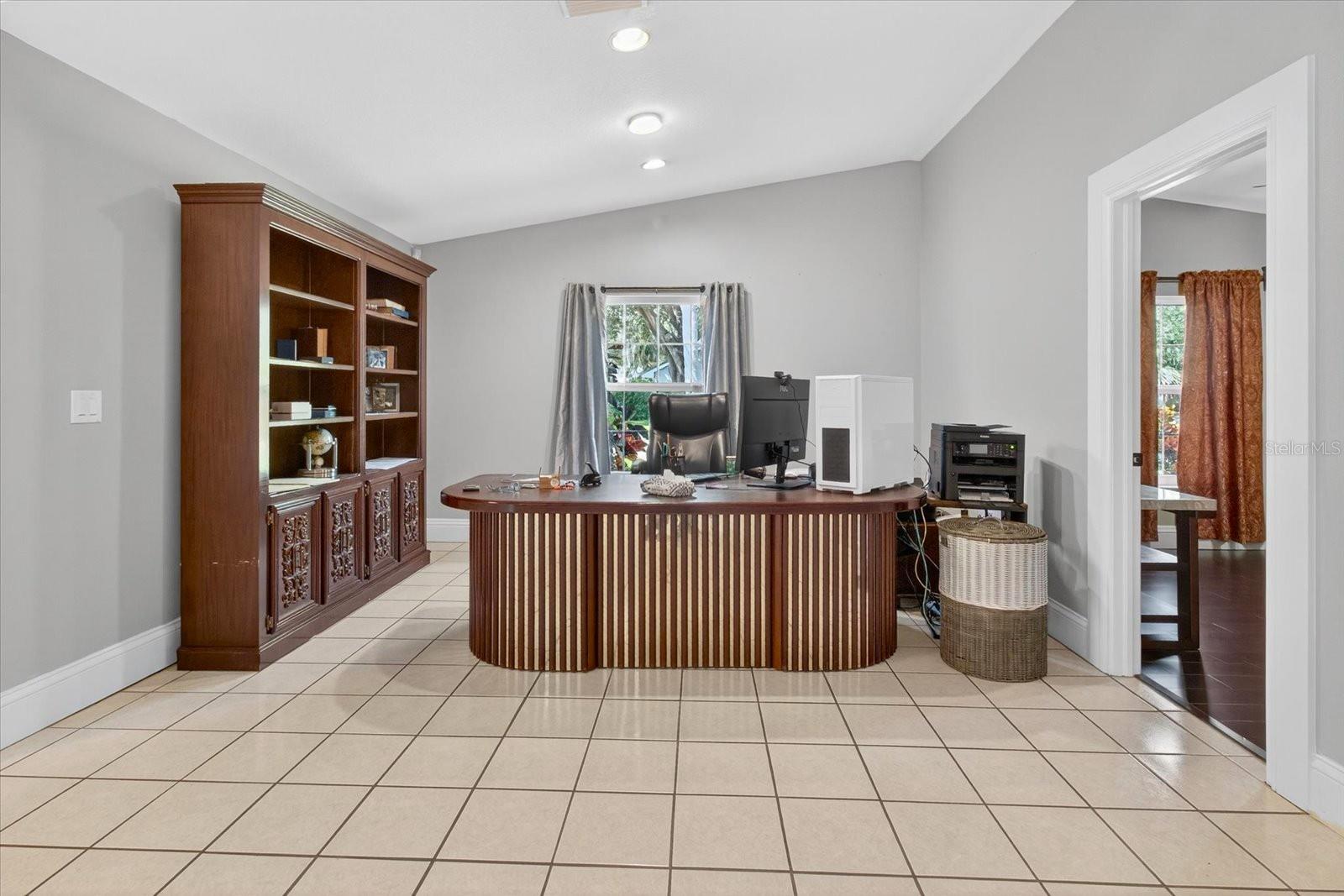 Image 13 of 85 For 3238 Cullendale Drive