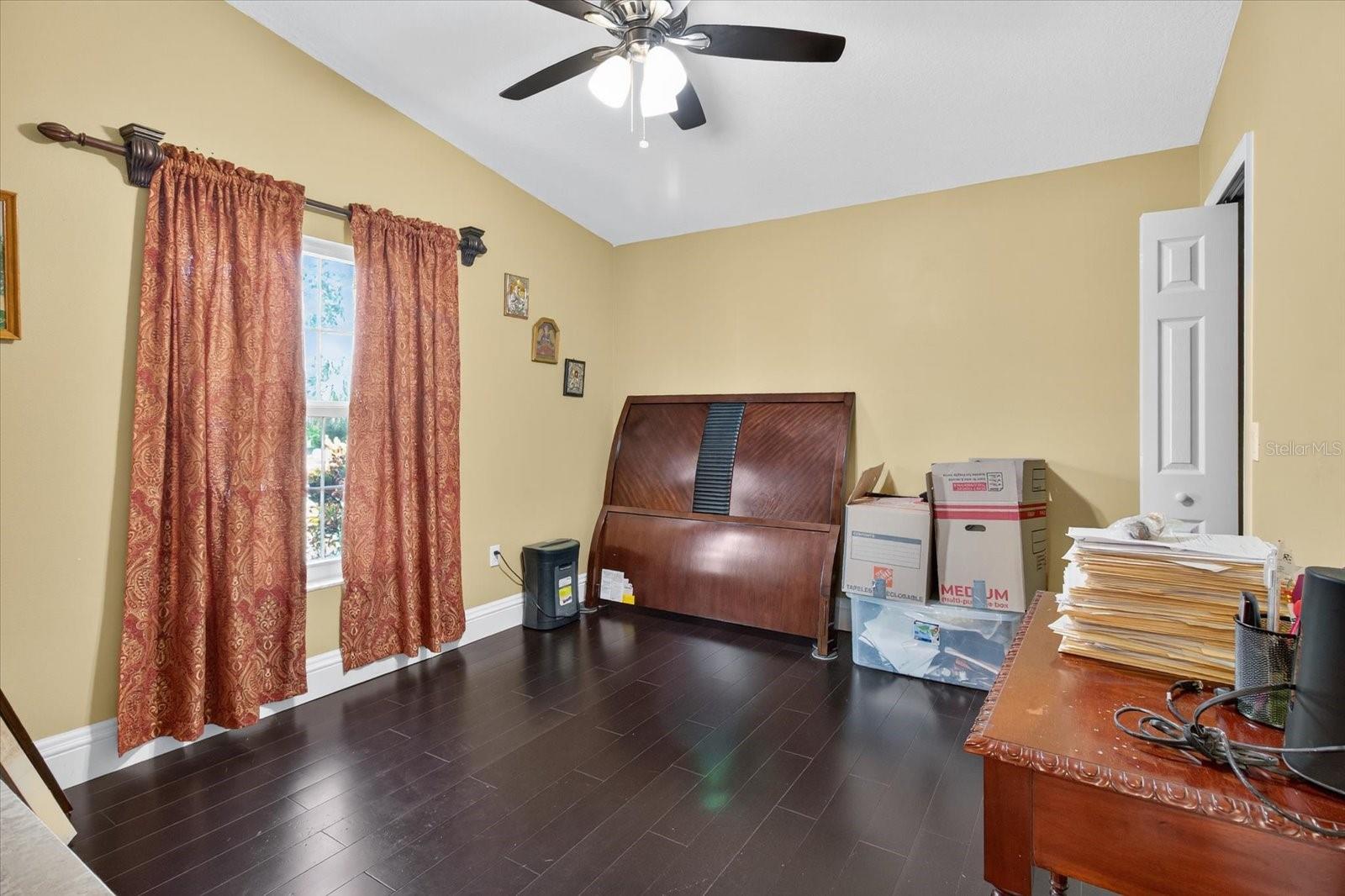 Image 57 of 85 For 3238 Cullendale Drive