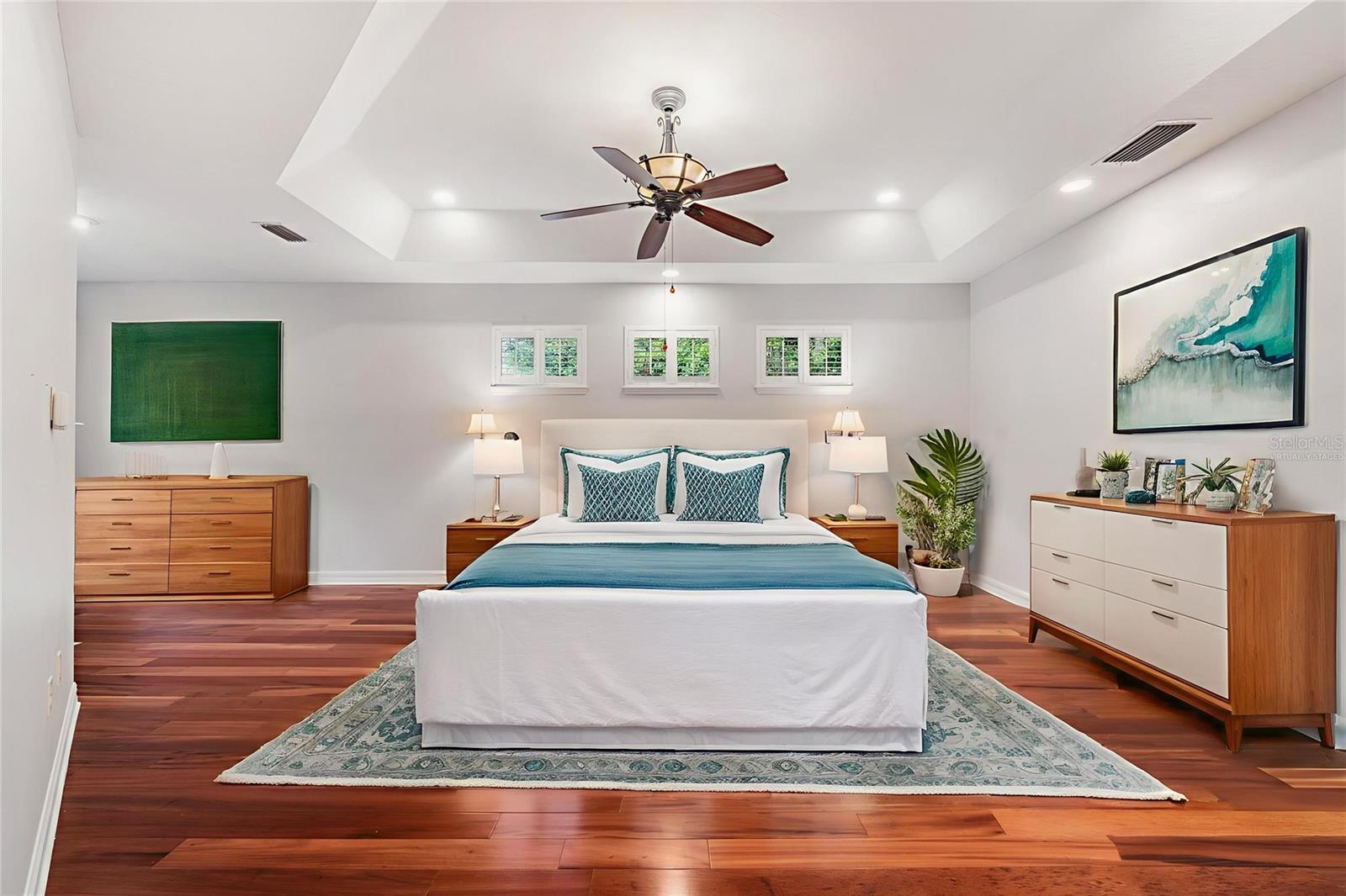 Image 16 of 59 For 7900 Umbrella Pine Way