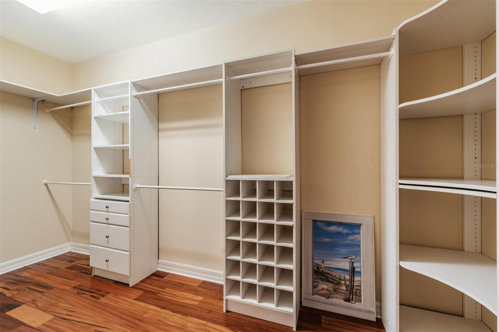 Image 18 of 59 For 7900 Umbrella Pine Way