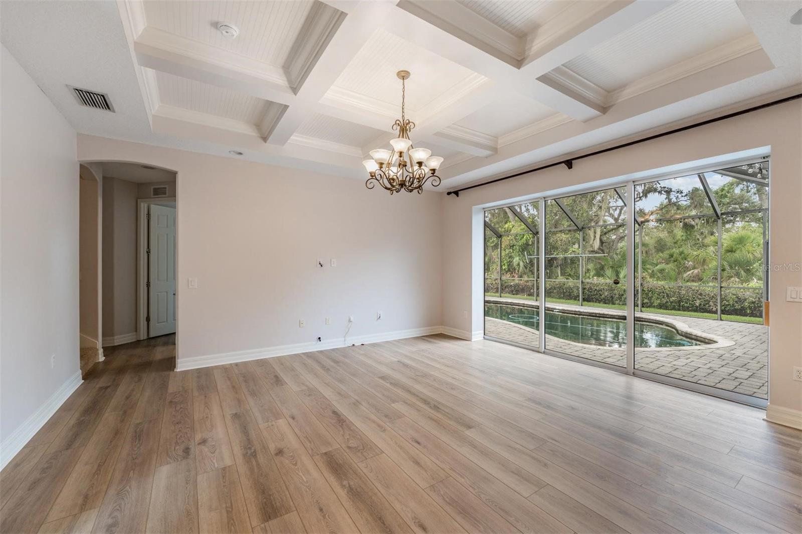 Image 31 of 59 For 7900 Umbrella Pine Way