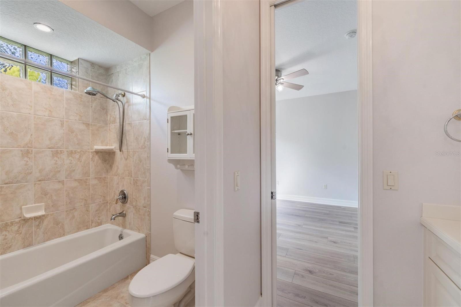 Image 38 of 59 For 7900 Umbrella Pine Way