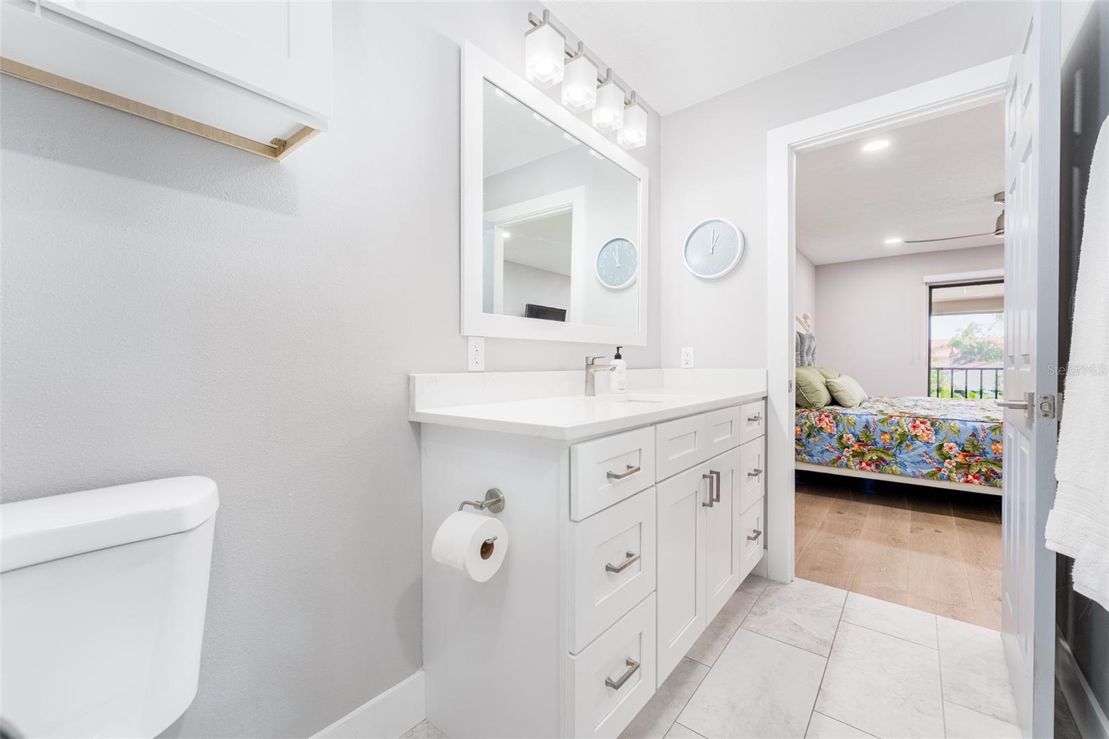 Image 17 of 33 For 4720 Brittany Drive S 139