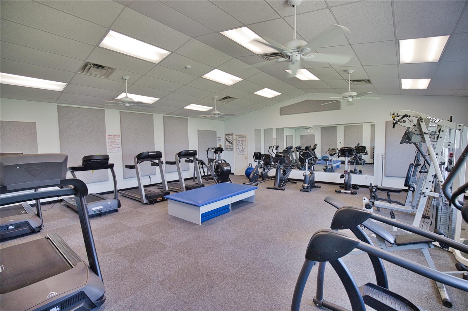 Image 12 of 64 For 409 Villa Nueva Circle